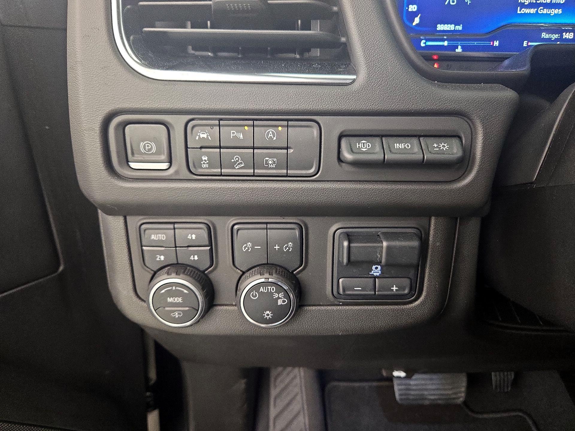 Thumbnail: 2023 Chevrolet Suburban - 13