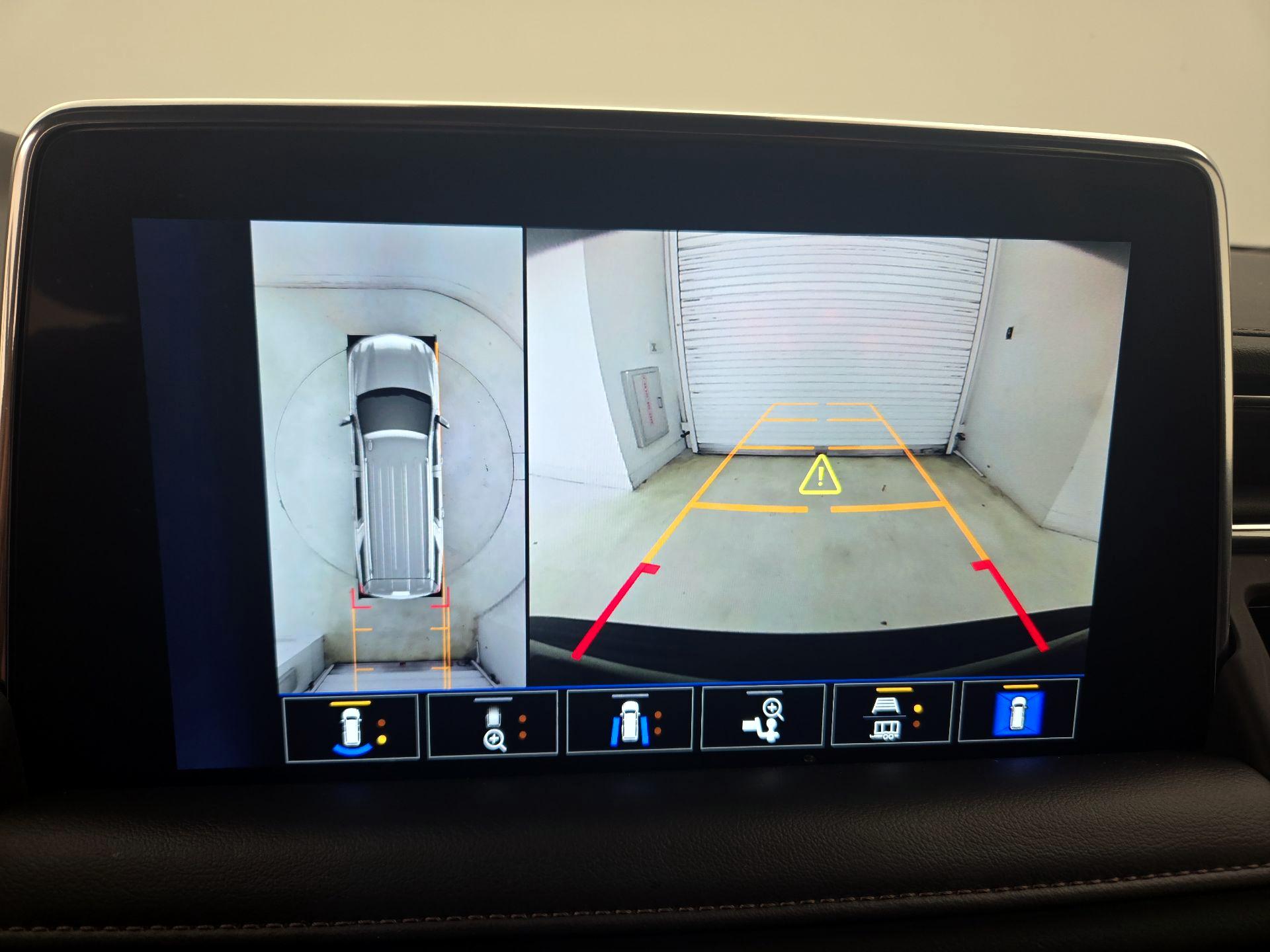 Thumbnail: 2023 Chevrolet Suburban - 15