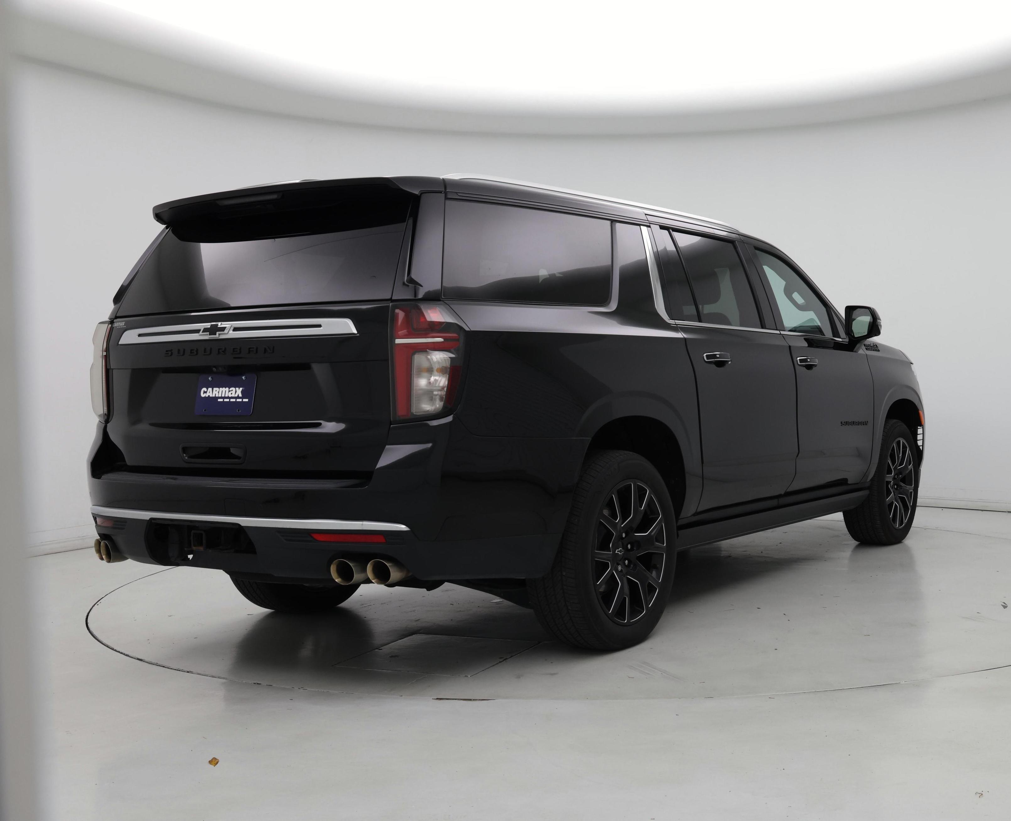 Thumbnail: 2023 Chevrolet Suburban - 8