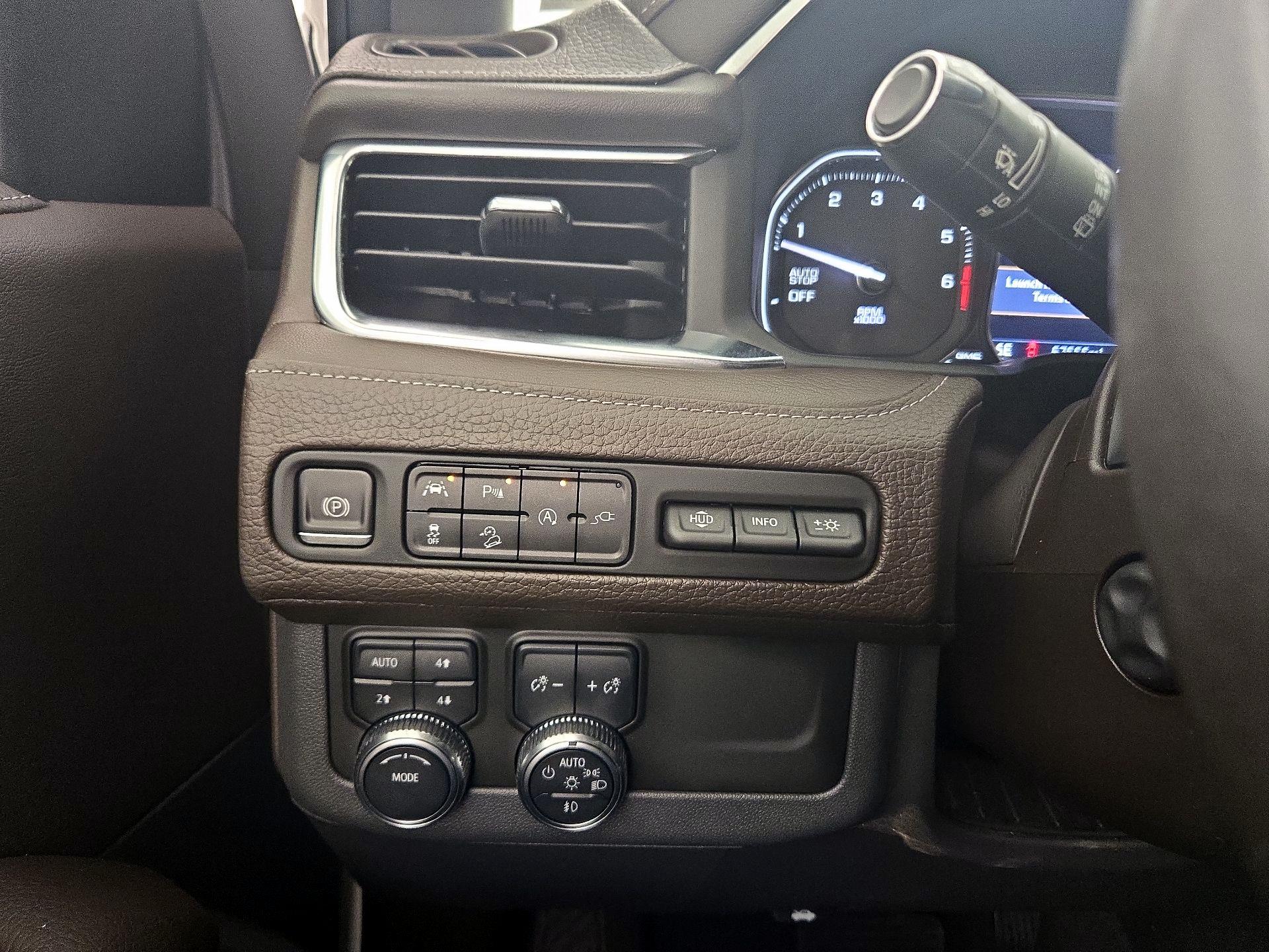 Thumbnail: 2021 GMC Yukon XL - 13