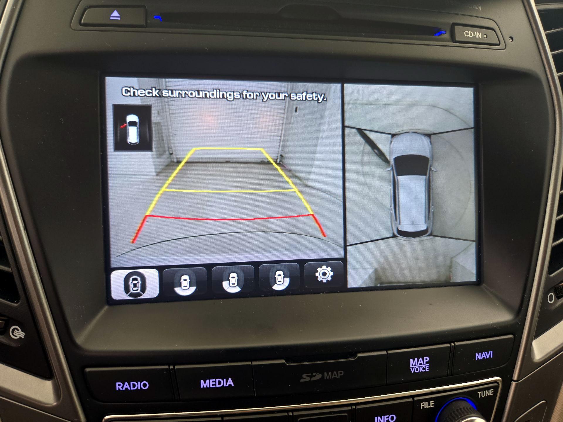 Thumbnail: 2017 Hyundai Santa Fe - 15