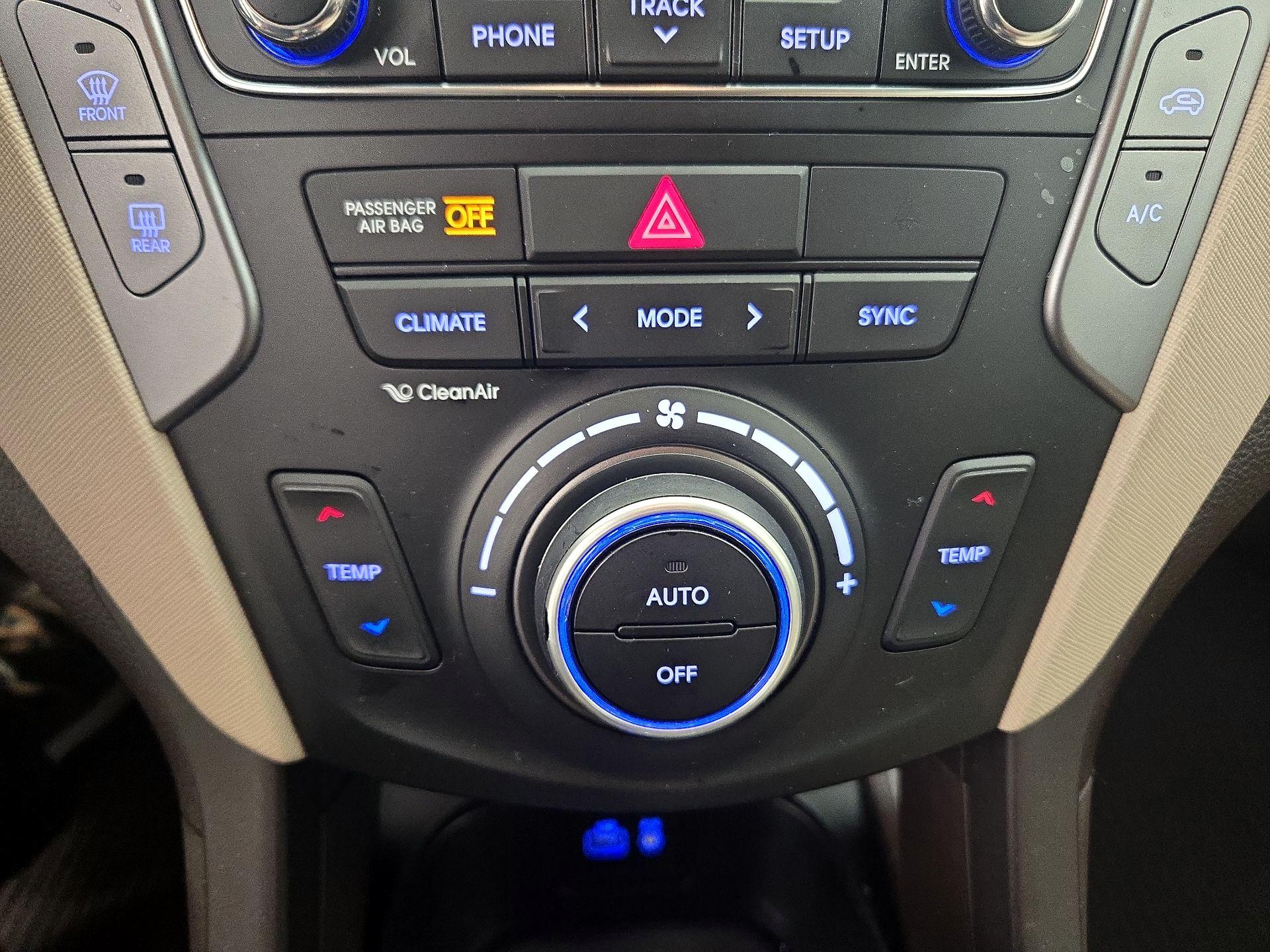 Thumbnail: 2017 Hyundai Santa Fe - 17