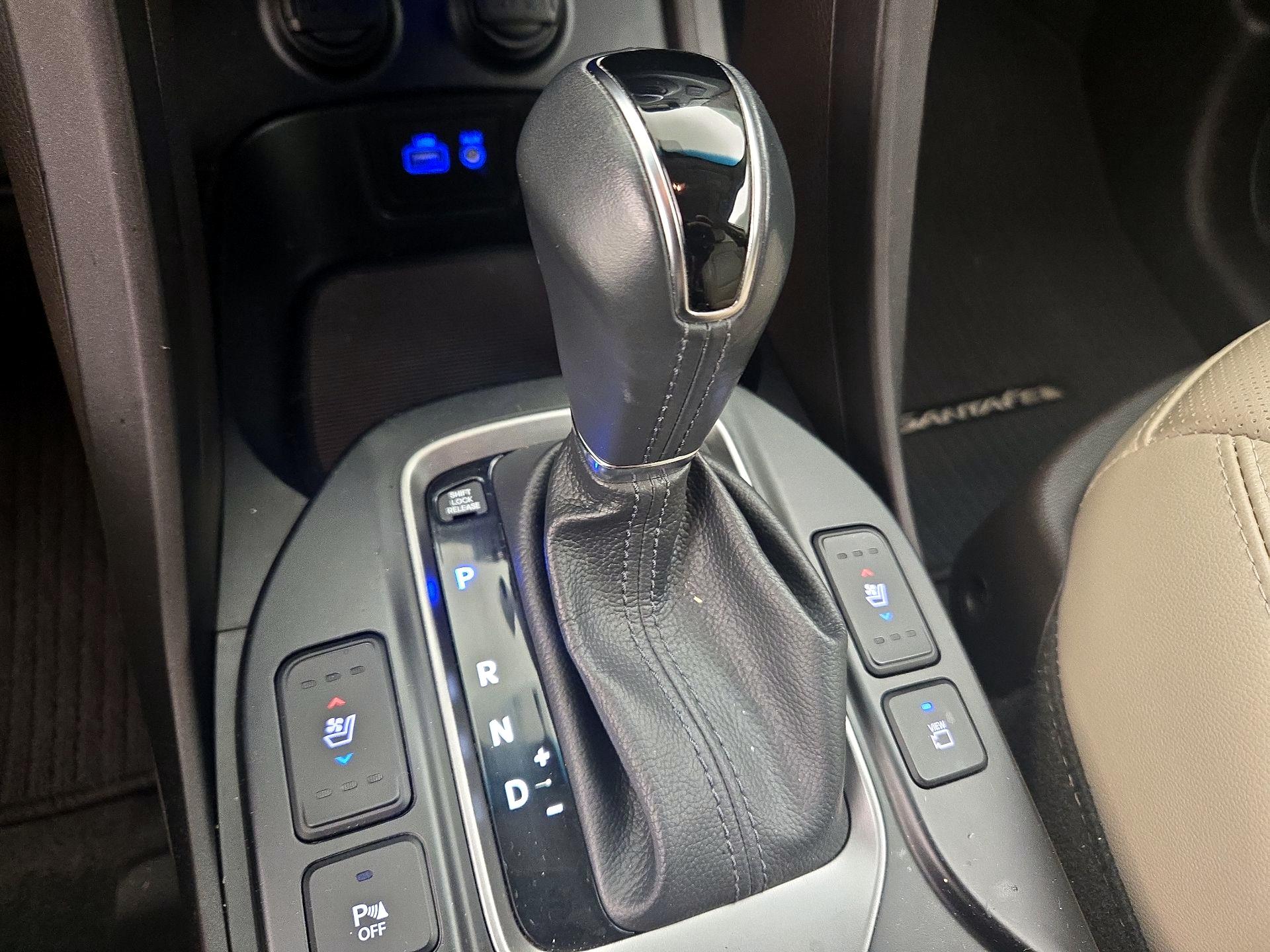 Thumbnail: 2017 Hyundai Santa Fe - 18