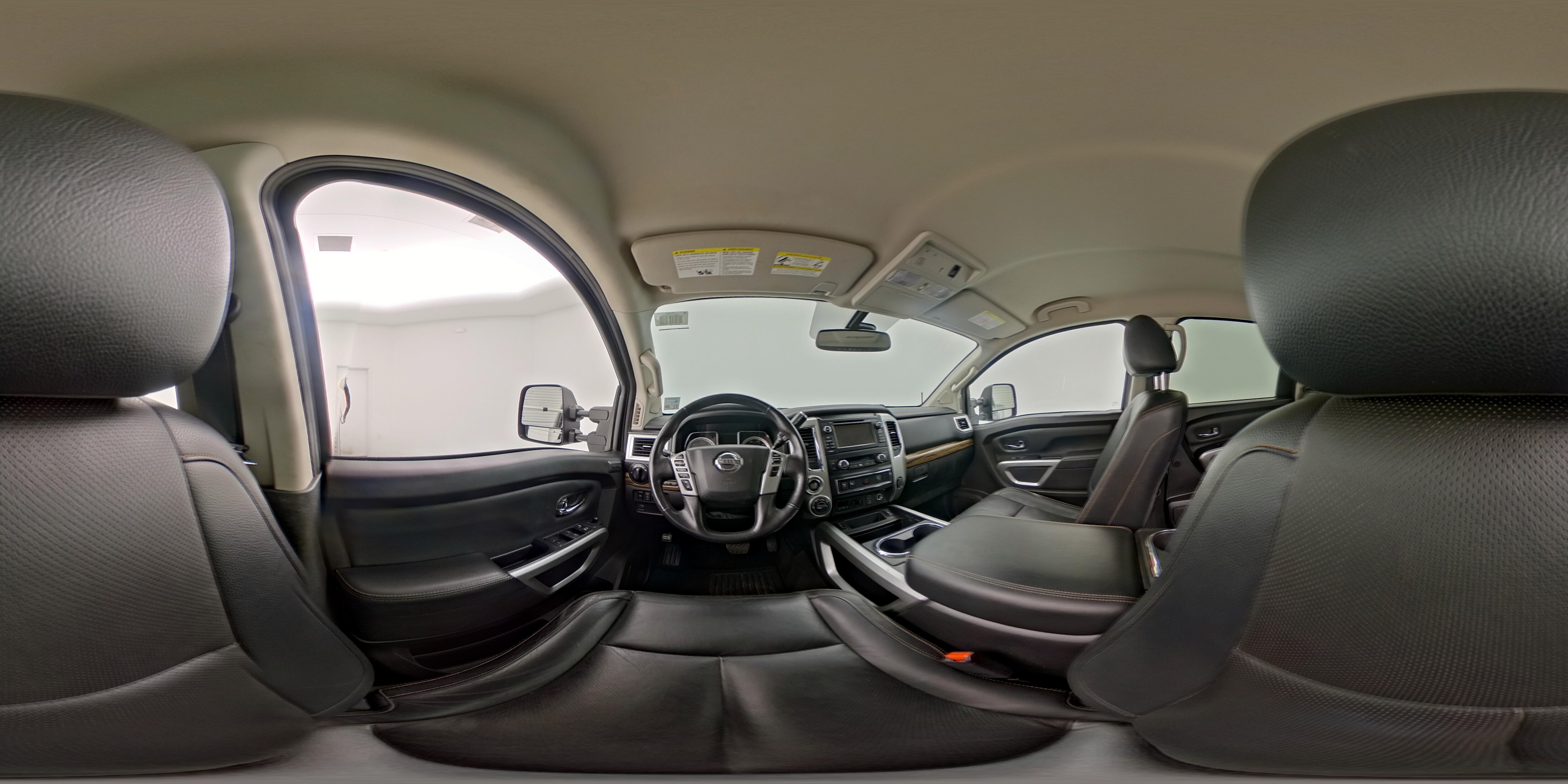 2018 Nissan Titan XD SL - Photo 27