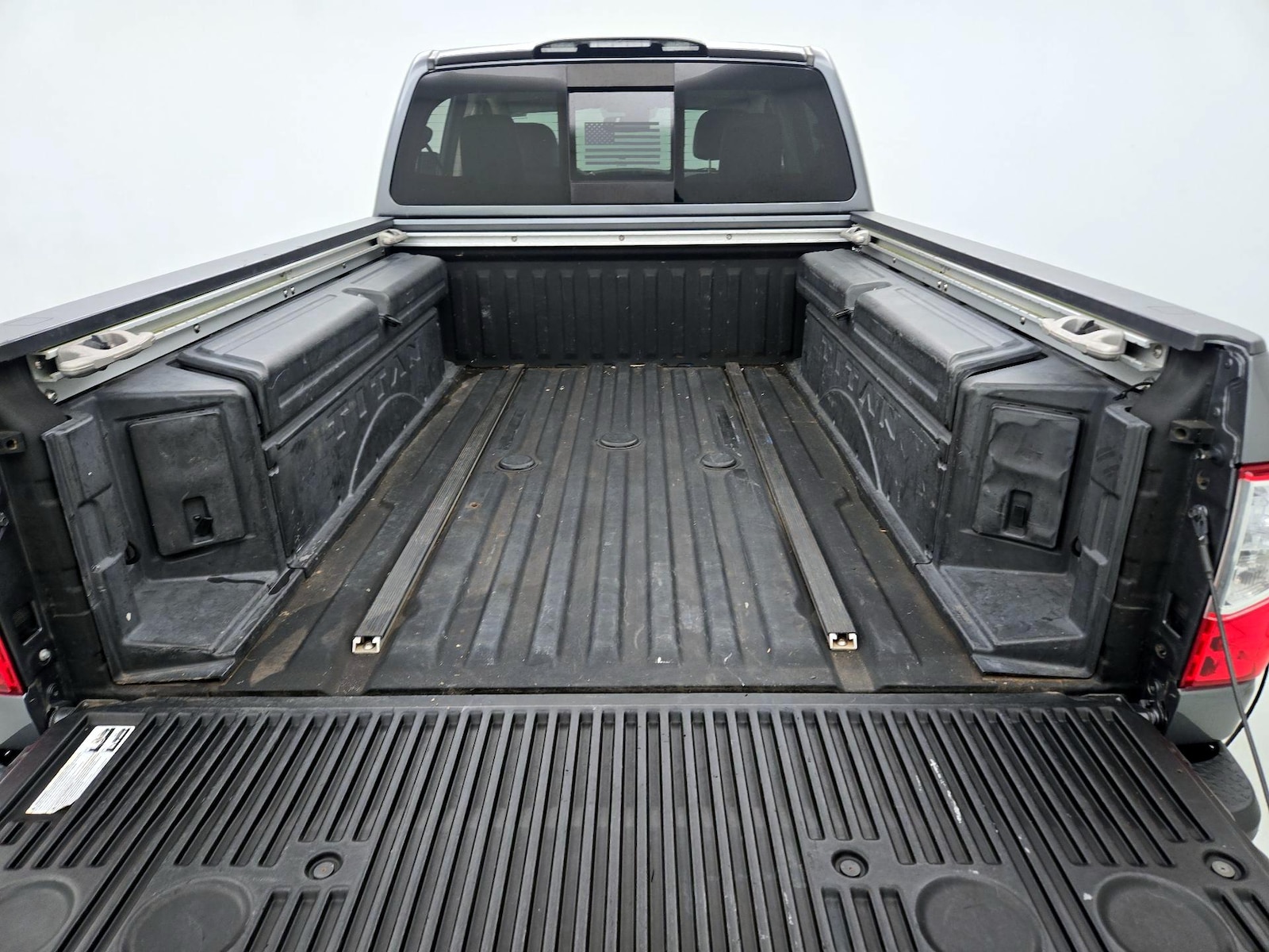 2018 Nissan Titan XD SL - Photo 22