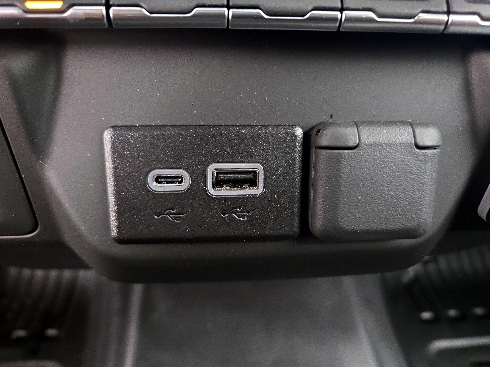 Thumbnail: 2025 GMC Sierra 1500 - 18