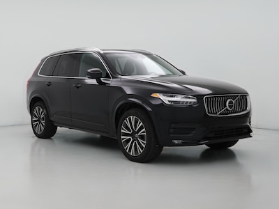 2022 Volvo XC90 T6 Momentum