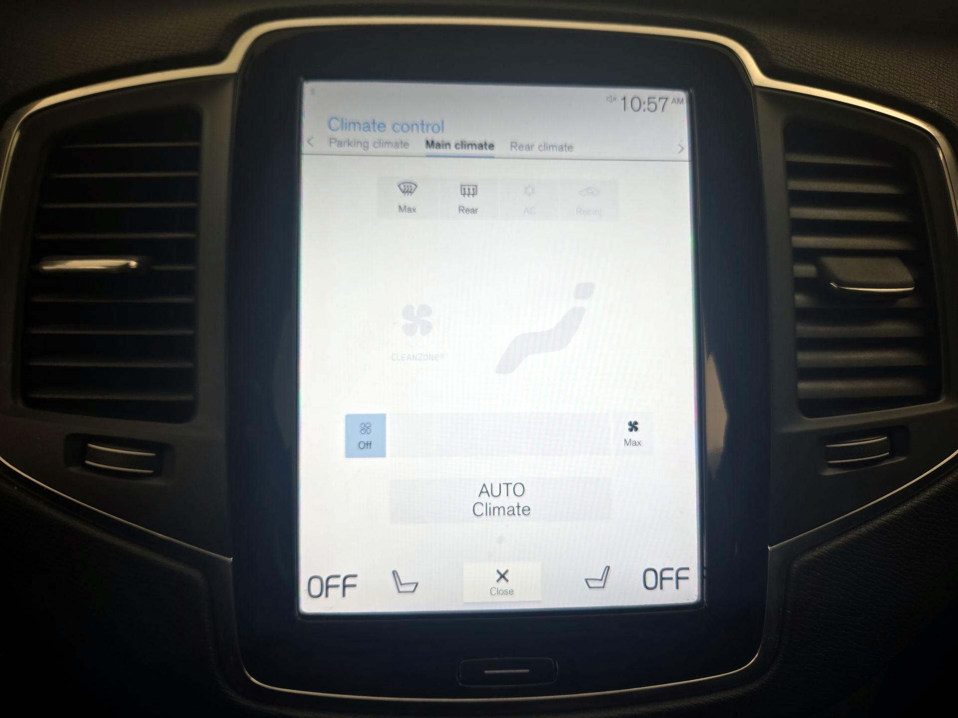 Thumbnail: 2022 Volvo XC90 - 17