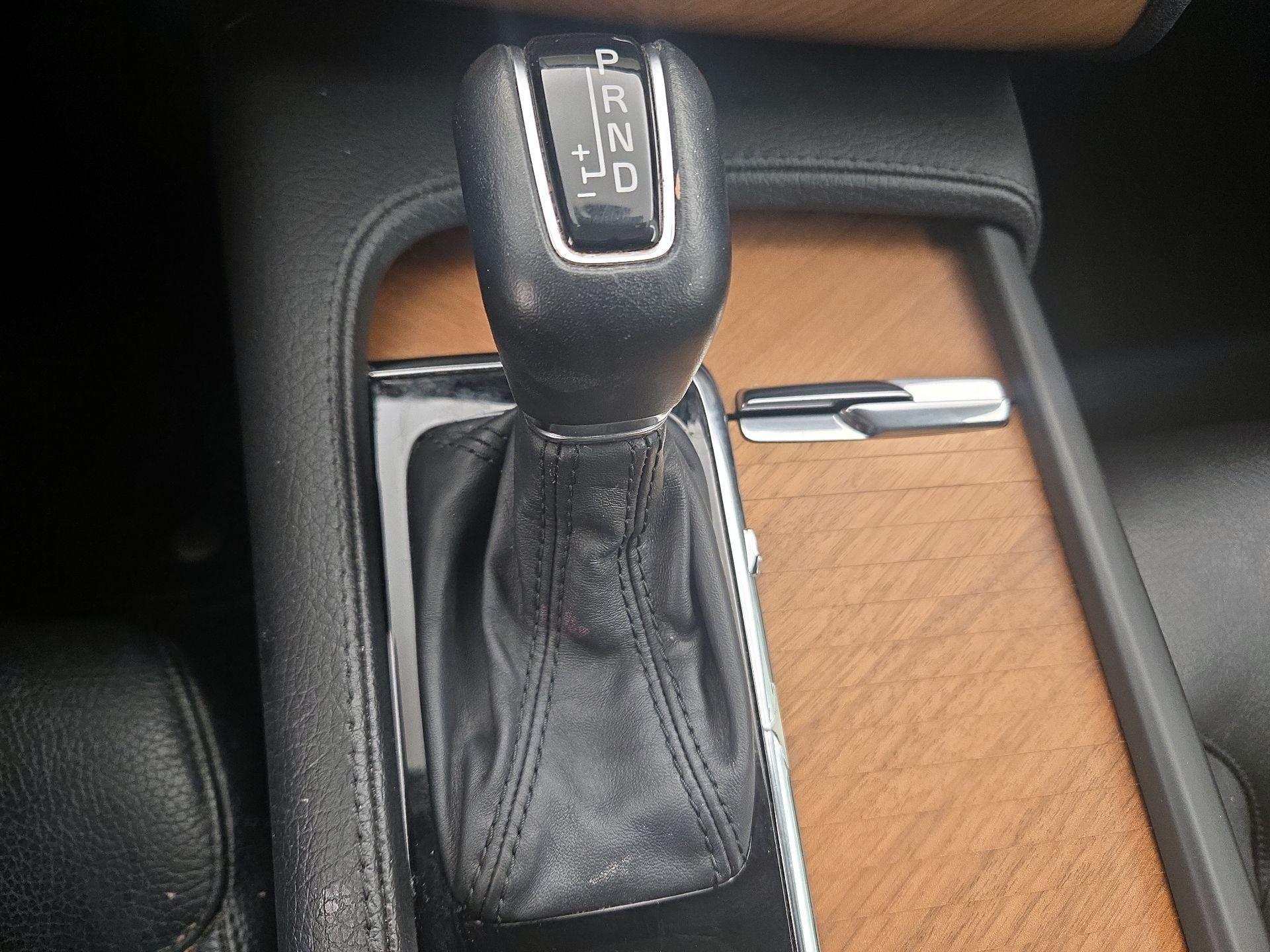 Thumbnail: 2022 Volvo XC90 - 18