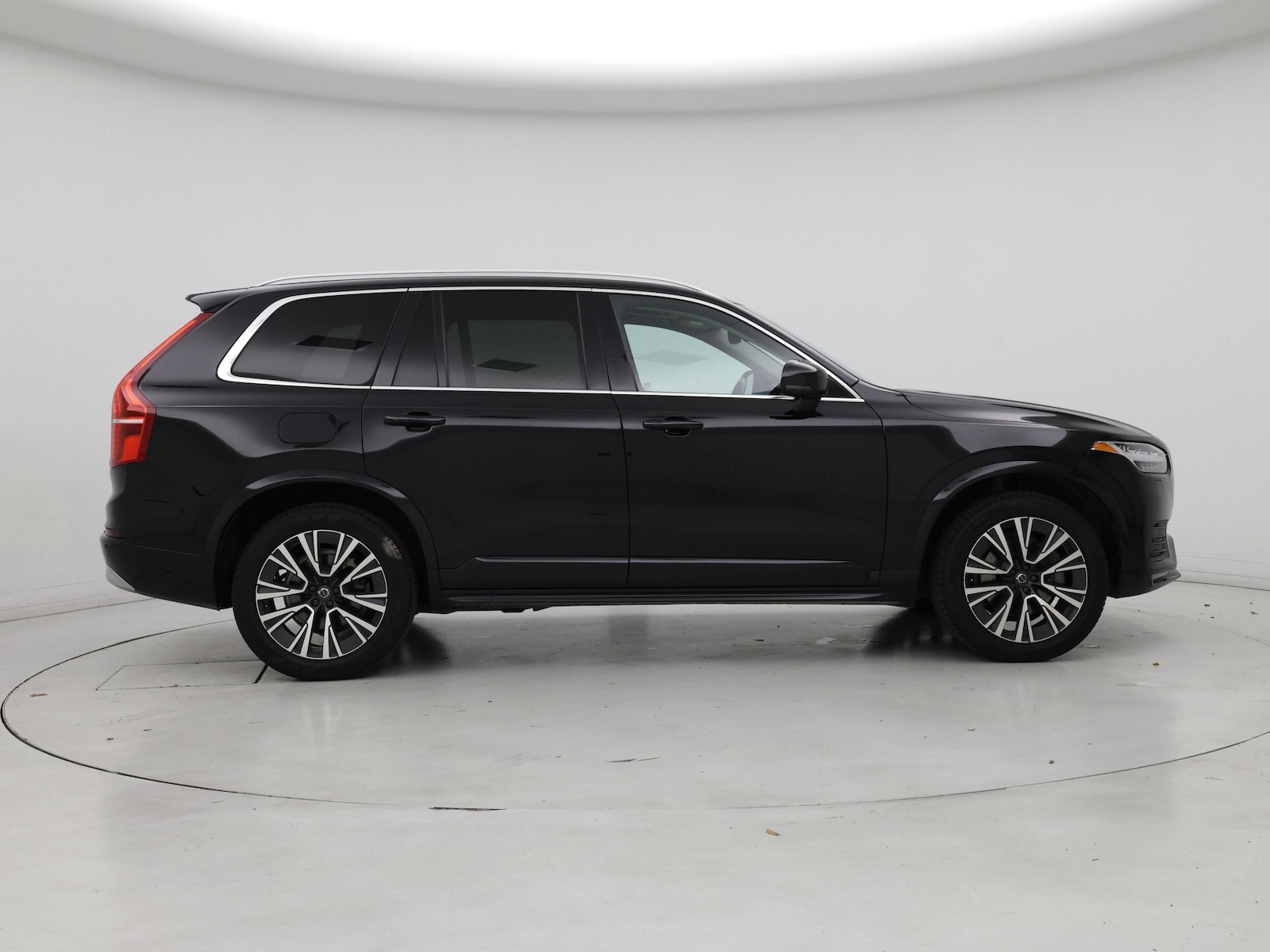 2022 Volvo XC90 Momentum - Photo 8
