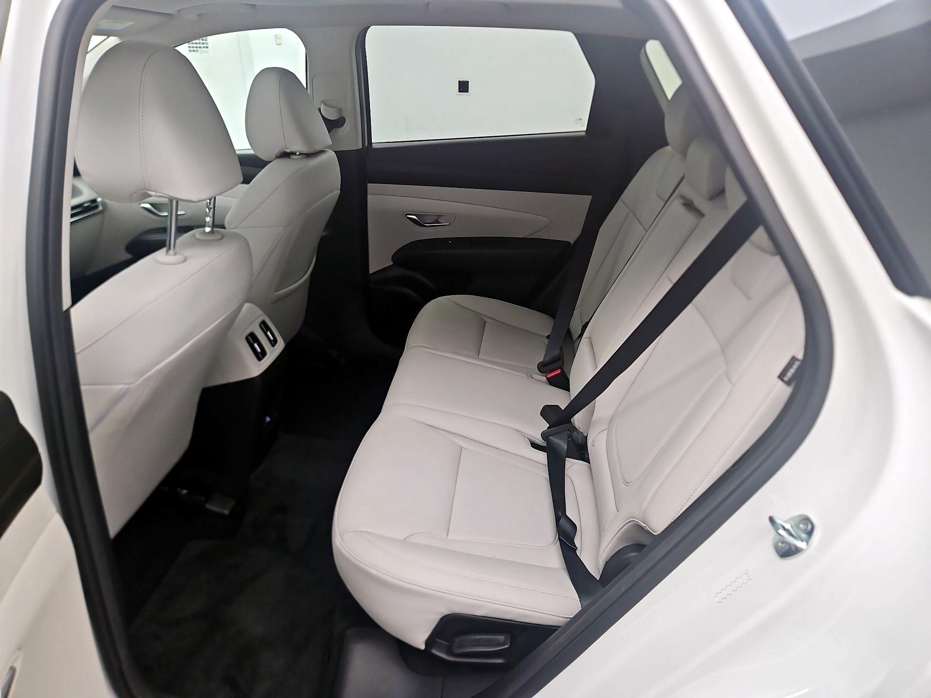 Thumbnail: 2025 Hyundai Tucson - 16