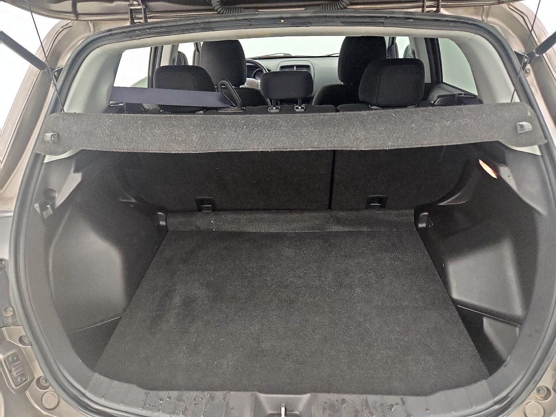 Thumbnail: 2018 Mitsubishi Outlander Sport - 20