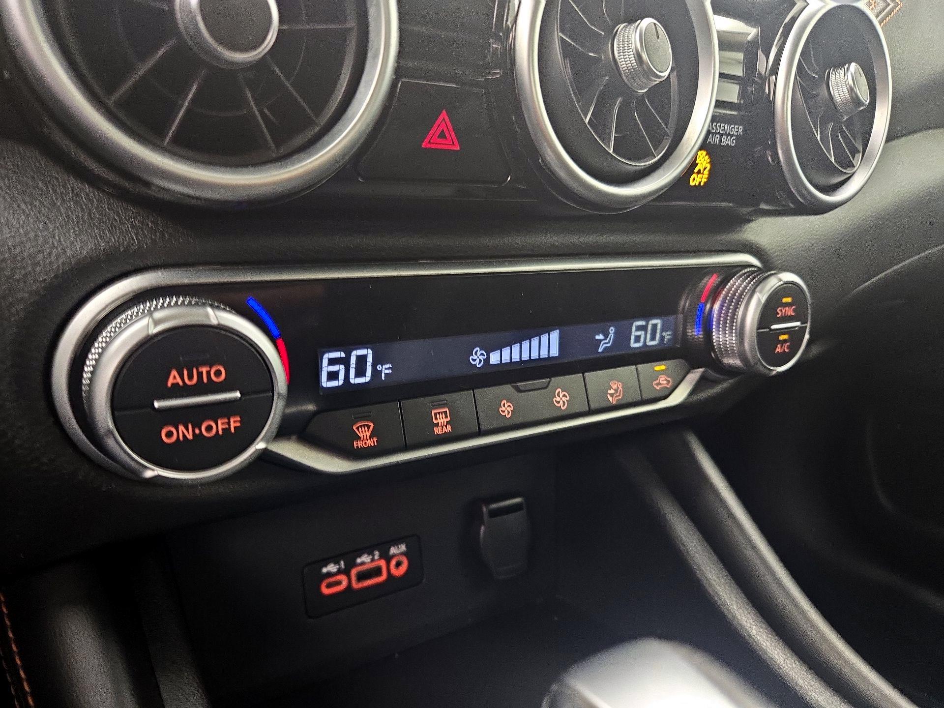 Thumbnail: 2020 Nissan Sentra - 16