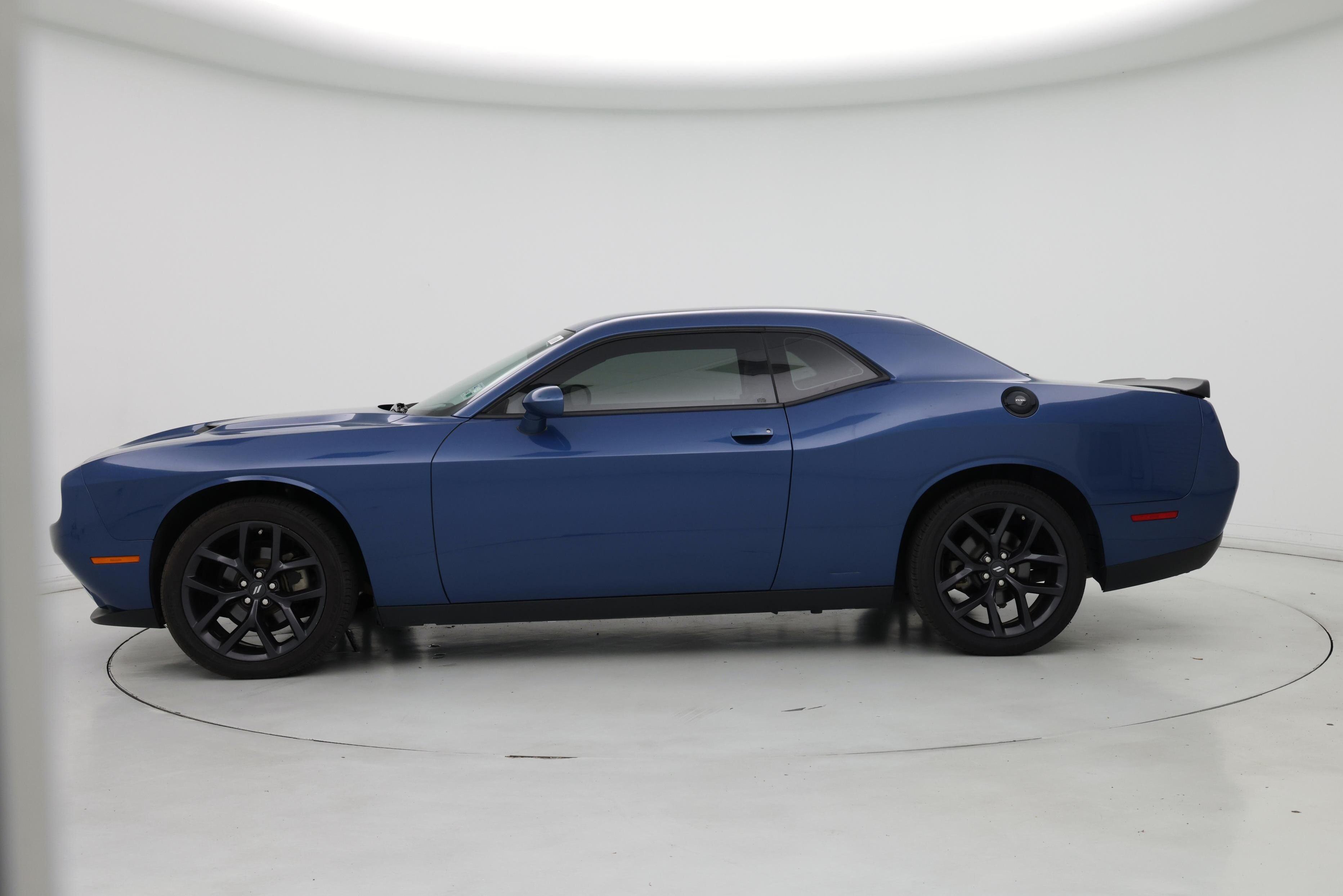 Thumbnail: 2021 Dodge Challenger - 3