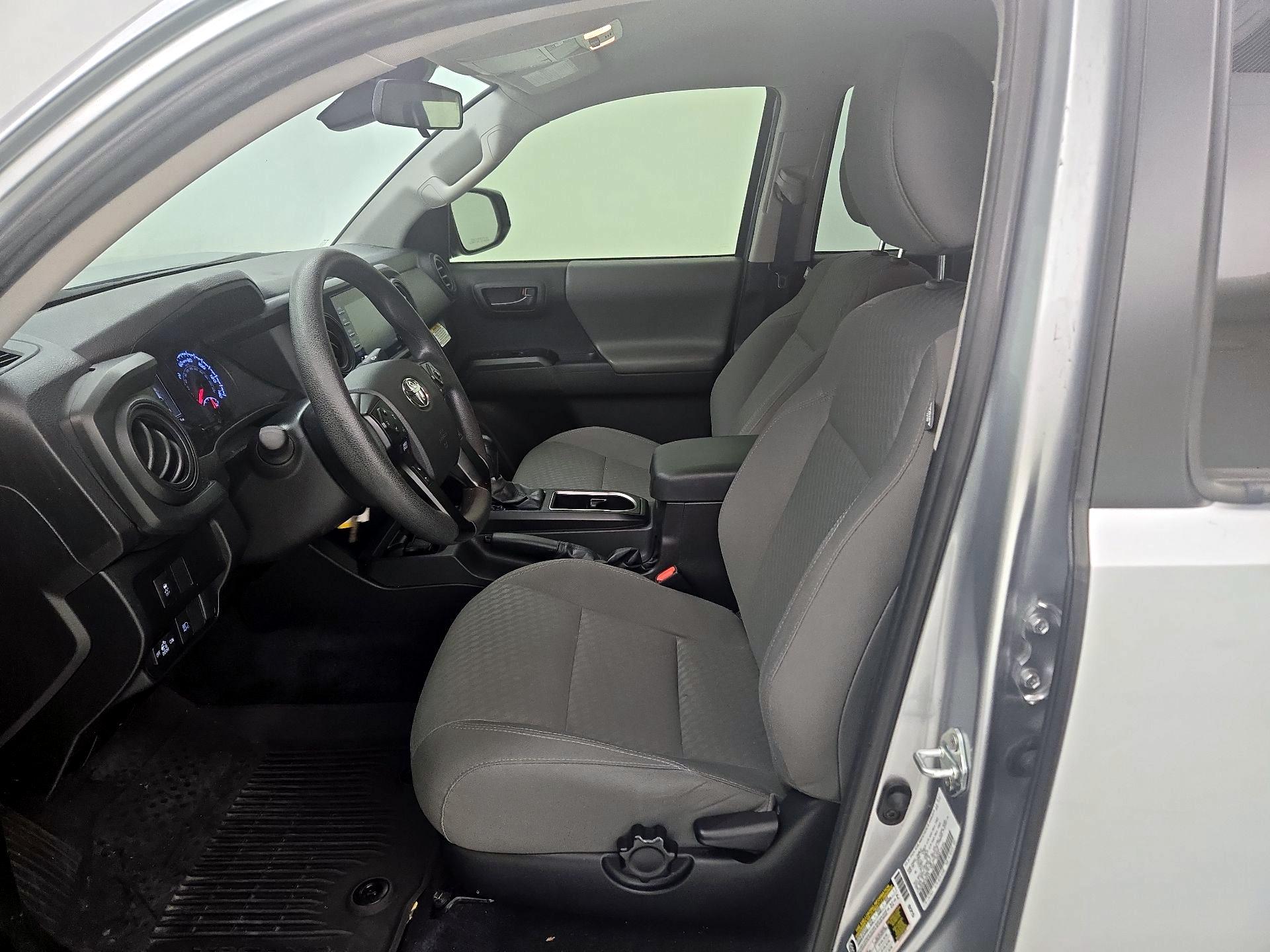 Thumbnail: 2022 Toyota Tacoma - 11