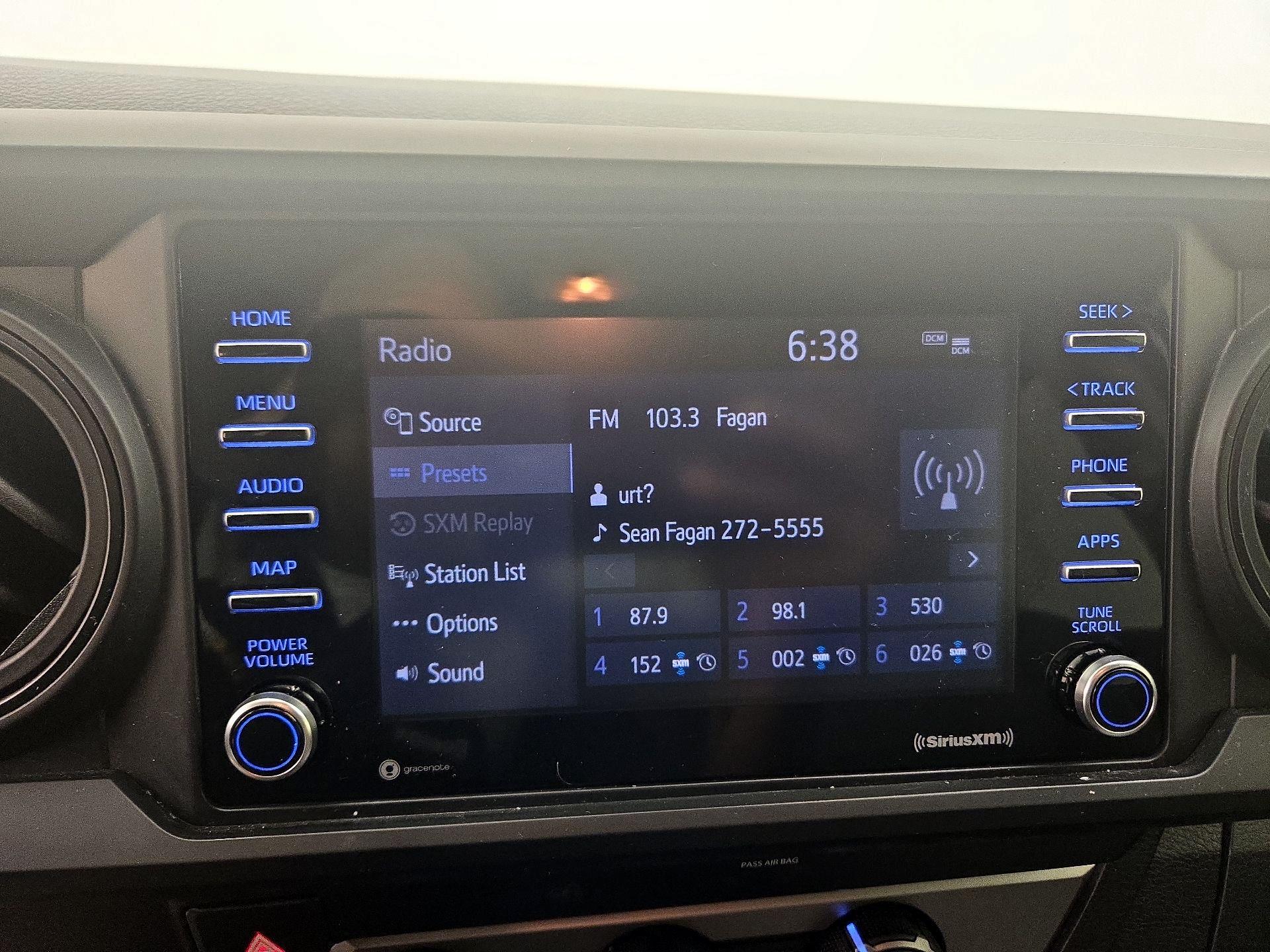 Thumbnail: 2022 Toyota Tacoma - 15