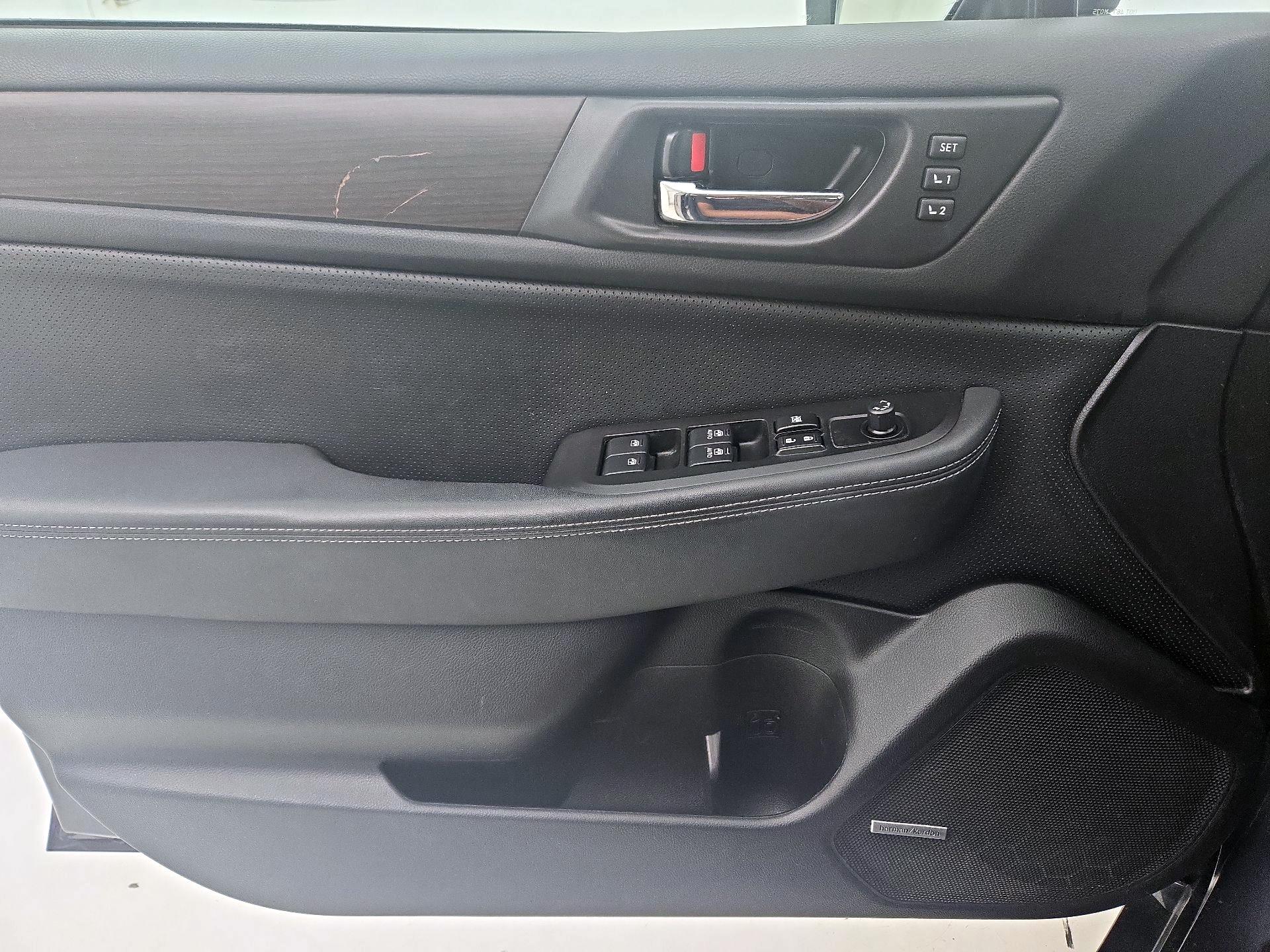 Thumbnail: 2016 Subaru Legacy - 12