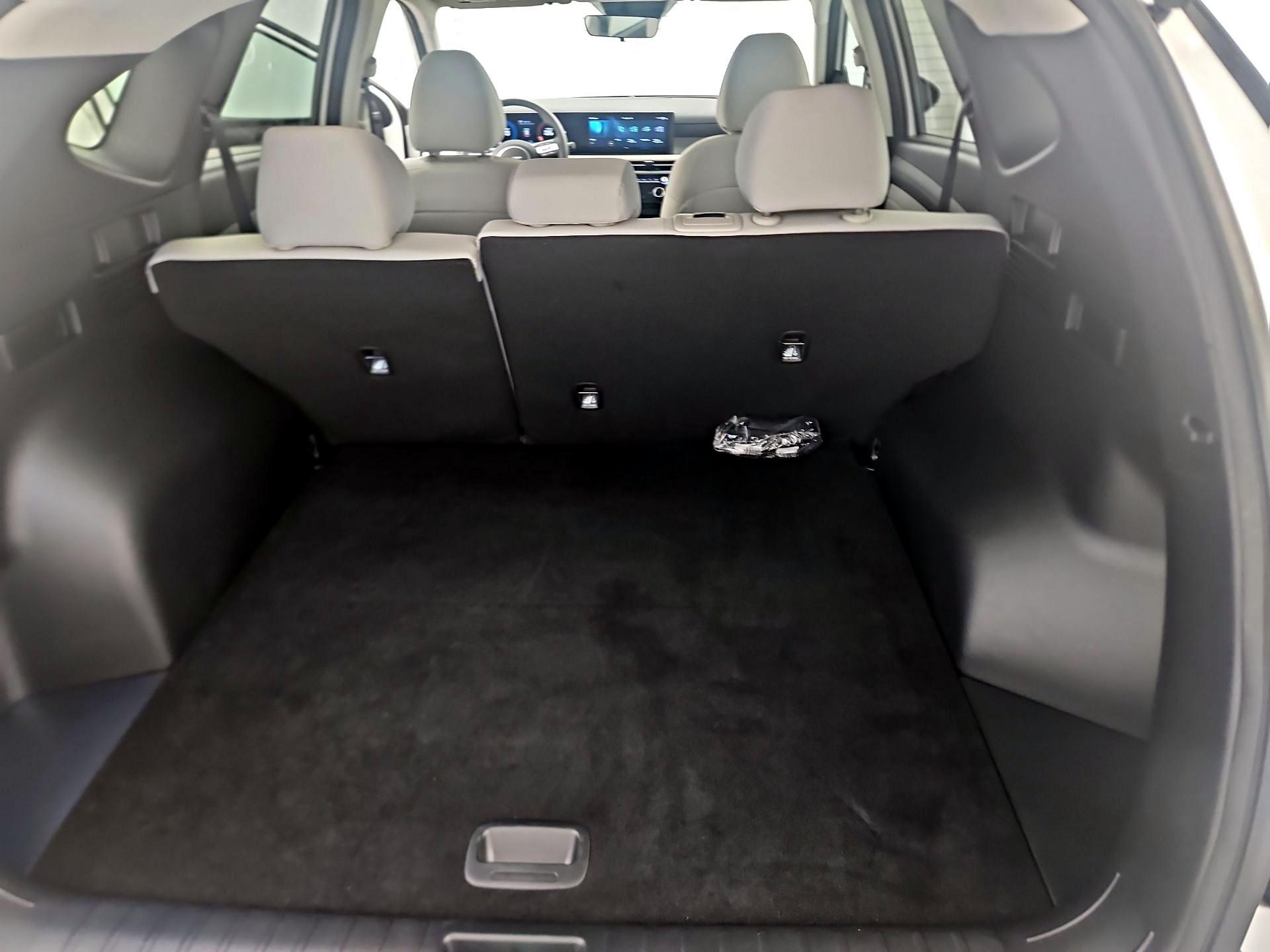 Thumbnail: 2025 Hyundai Tucson - 19