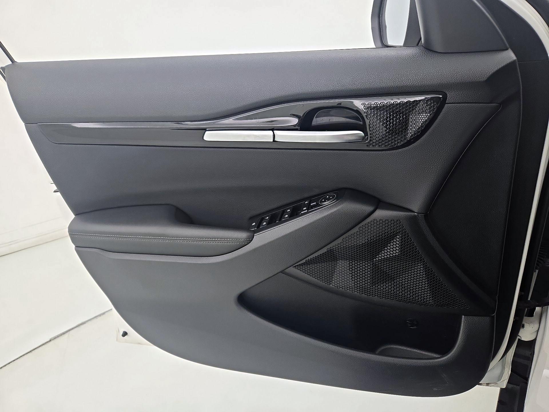 Thumbnail: 2025 Kia Seltos - 12