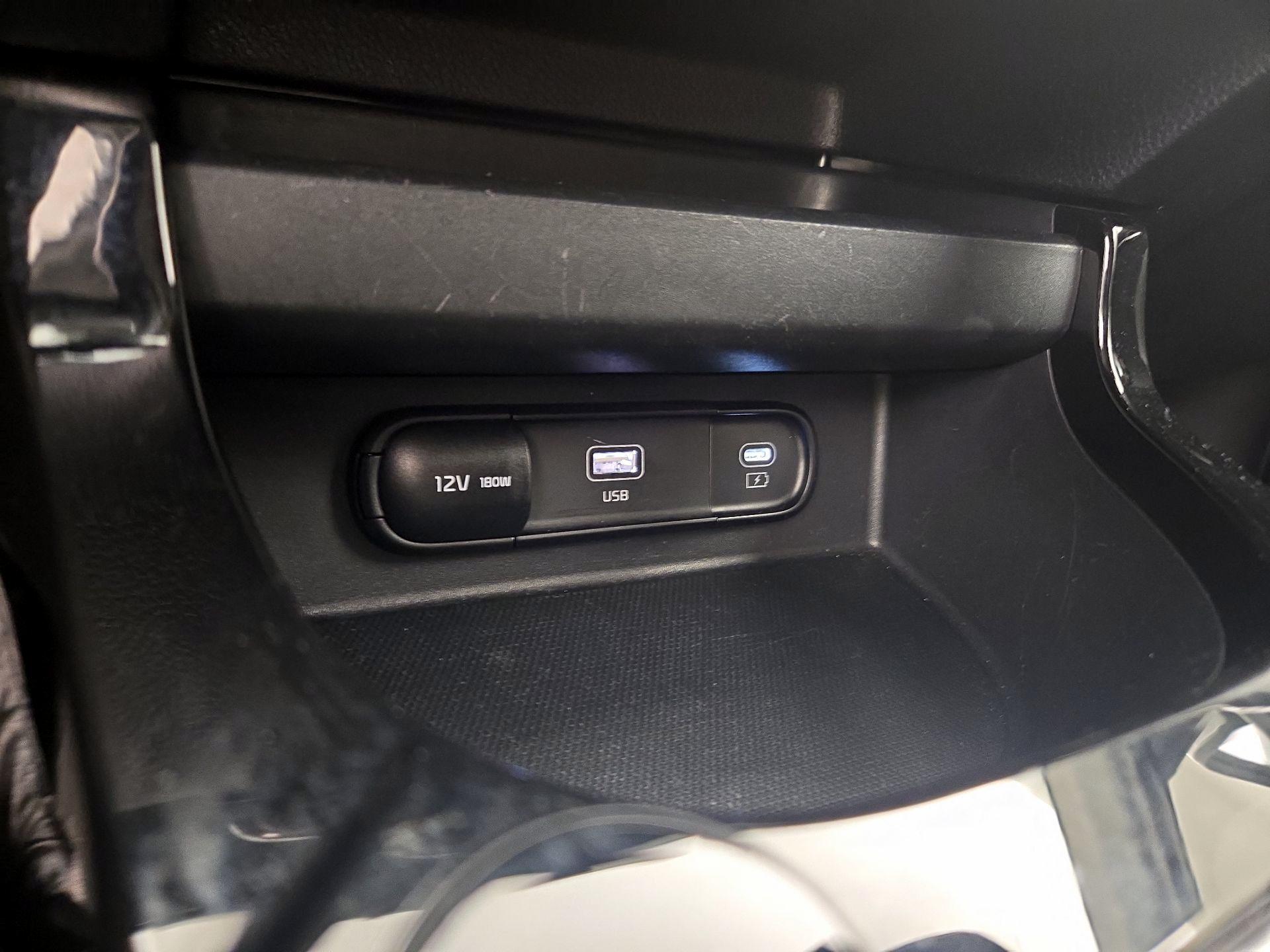 Thumbnail: 2025 Kia Seltos - 19