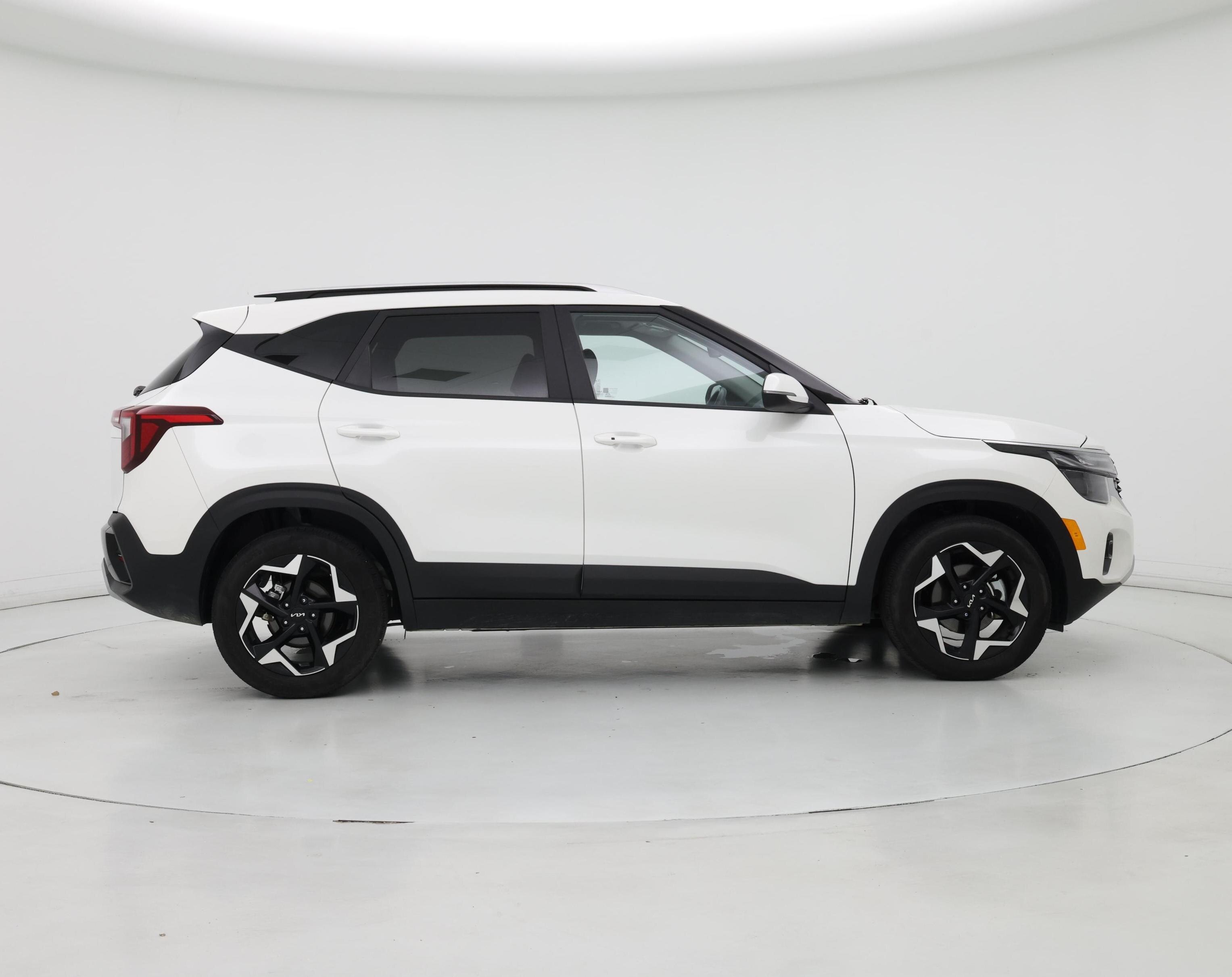 Thumbnail: 2025 Kia Seltos - 7