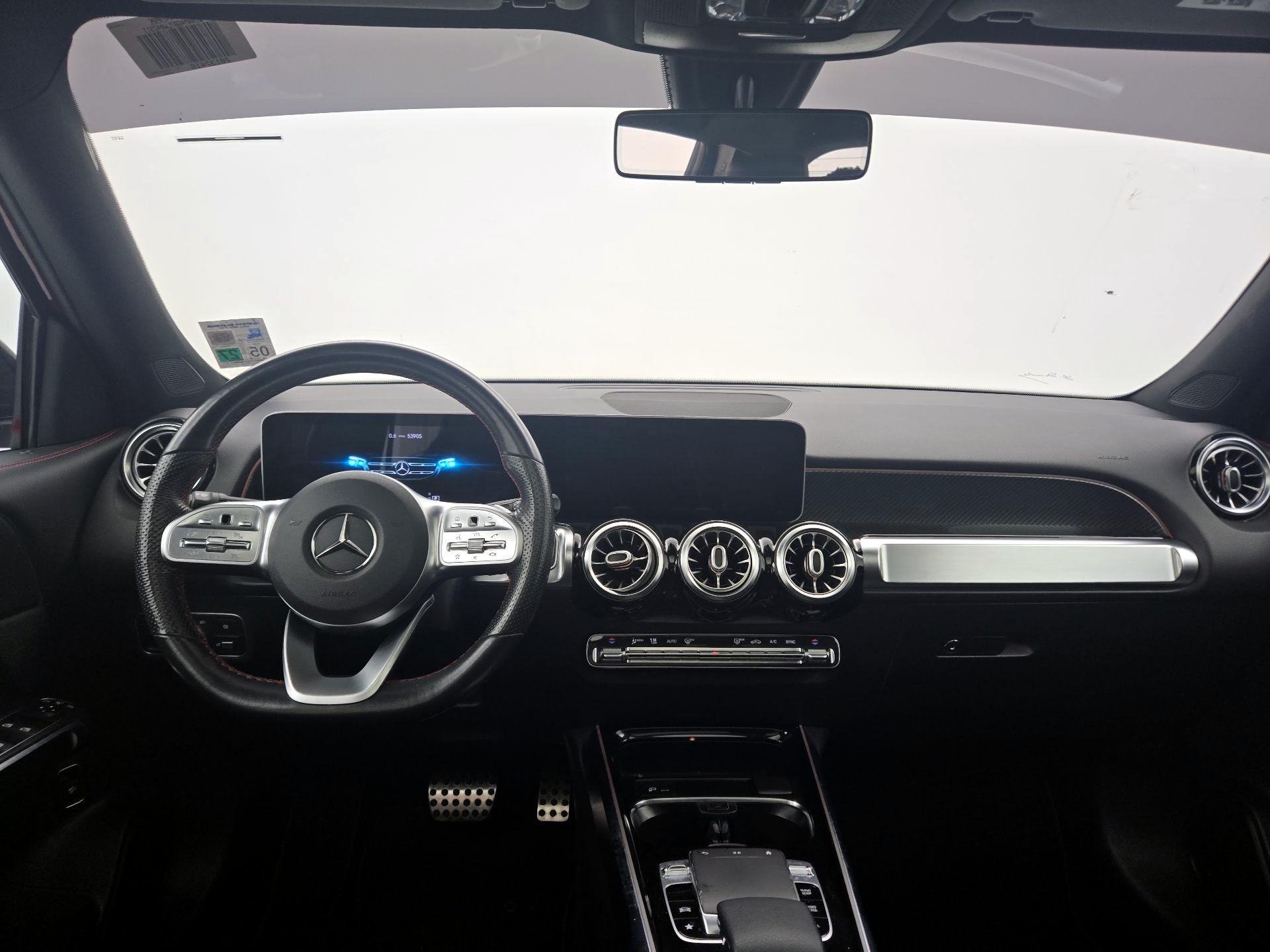 Thumbnail: 2020 Mercedes-Benz GLB - 9