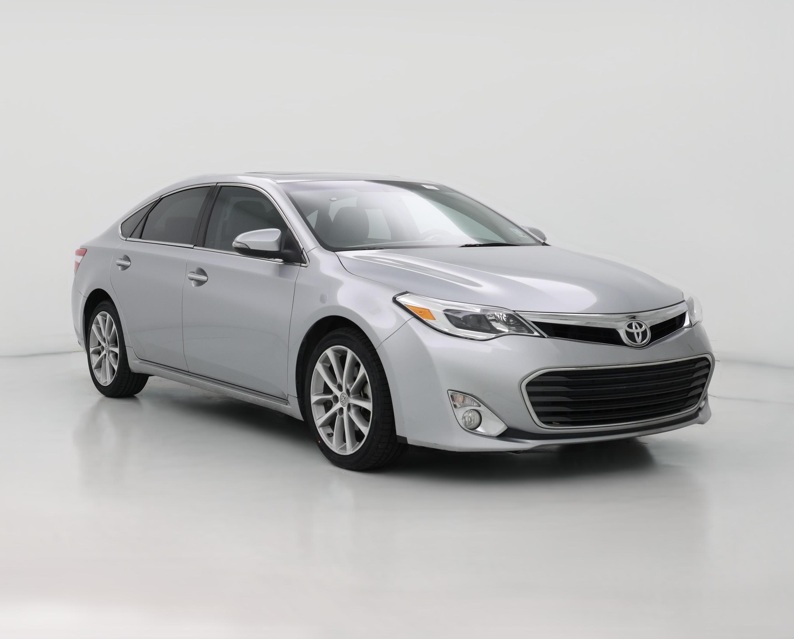 Thumbnail: 2015 Toyota Avalon - 1