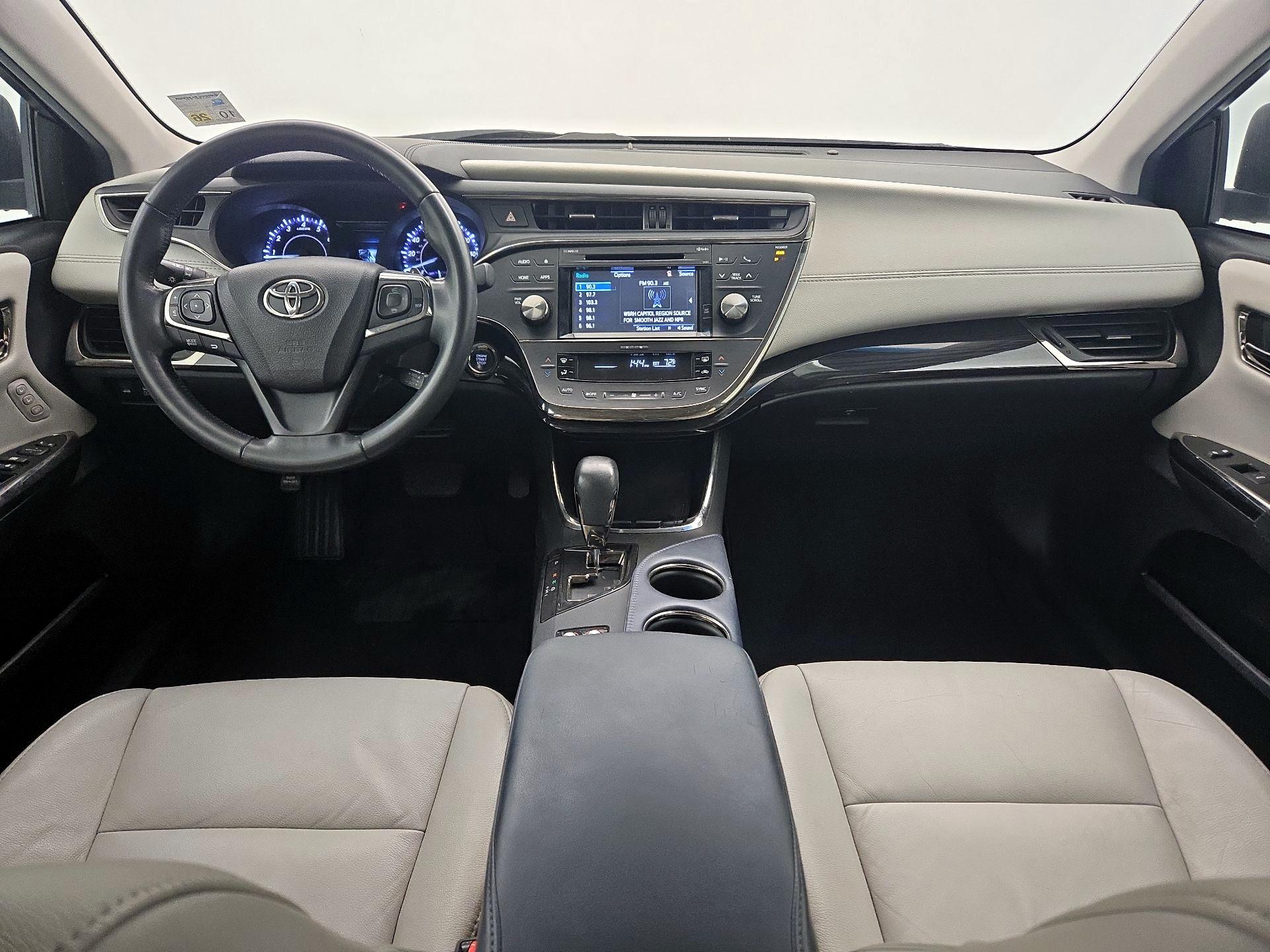 Thumbnail: 2015 Toyota Avalon - 9