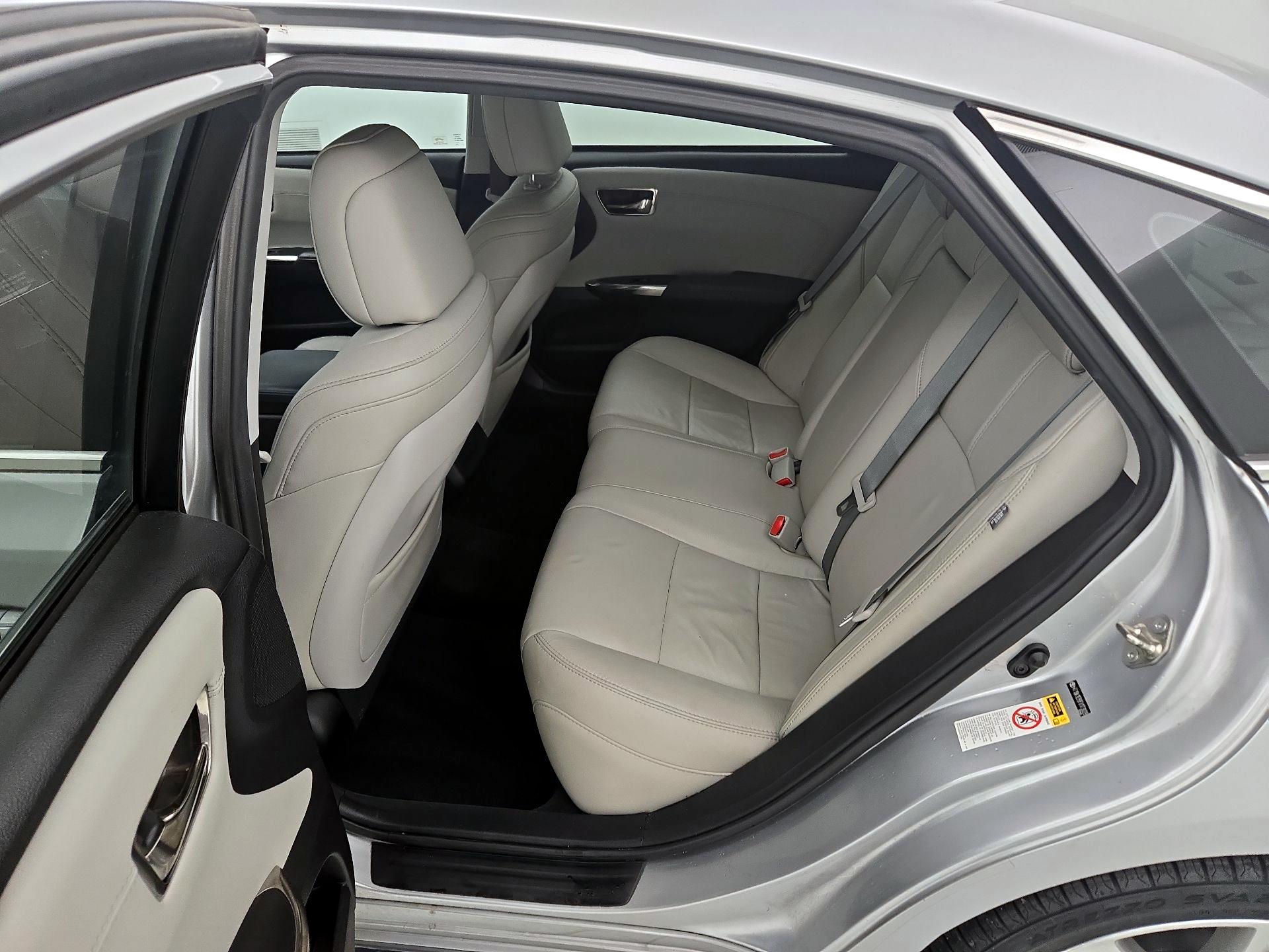 Thumbnail: 2015 Toyota Avalon - 20