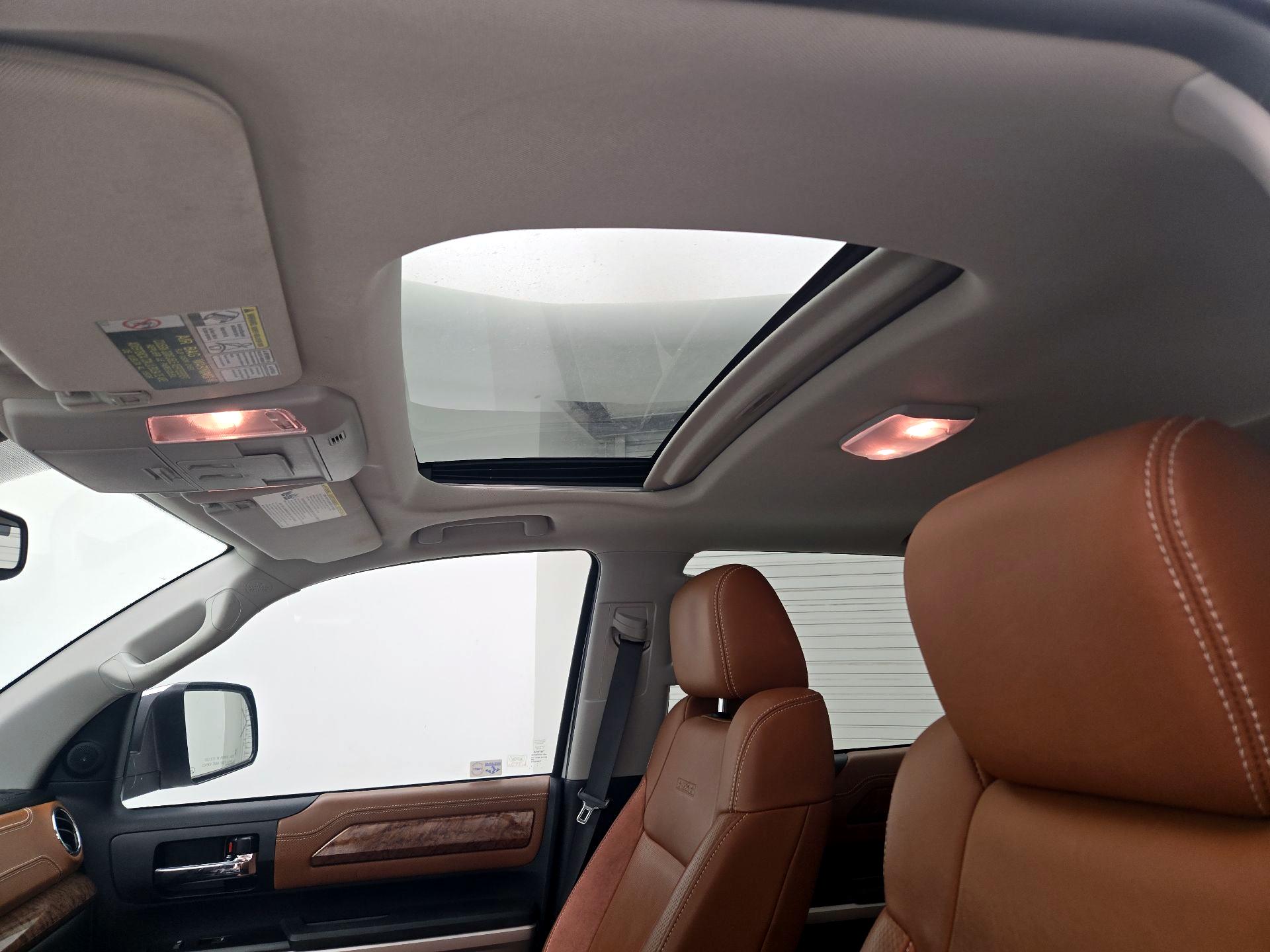 Thumbnail: 2014 Toyota Tundra - 20