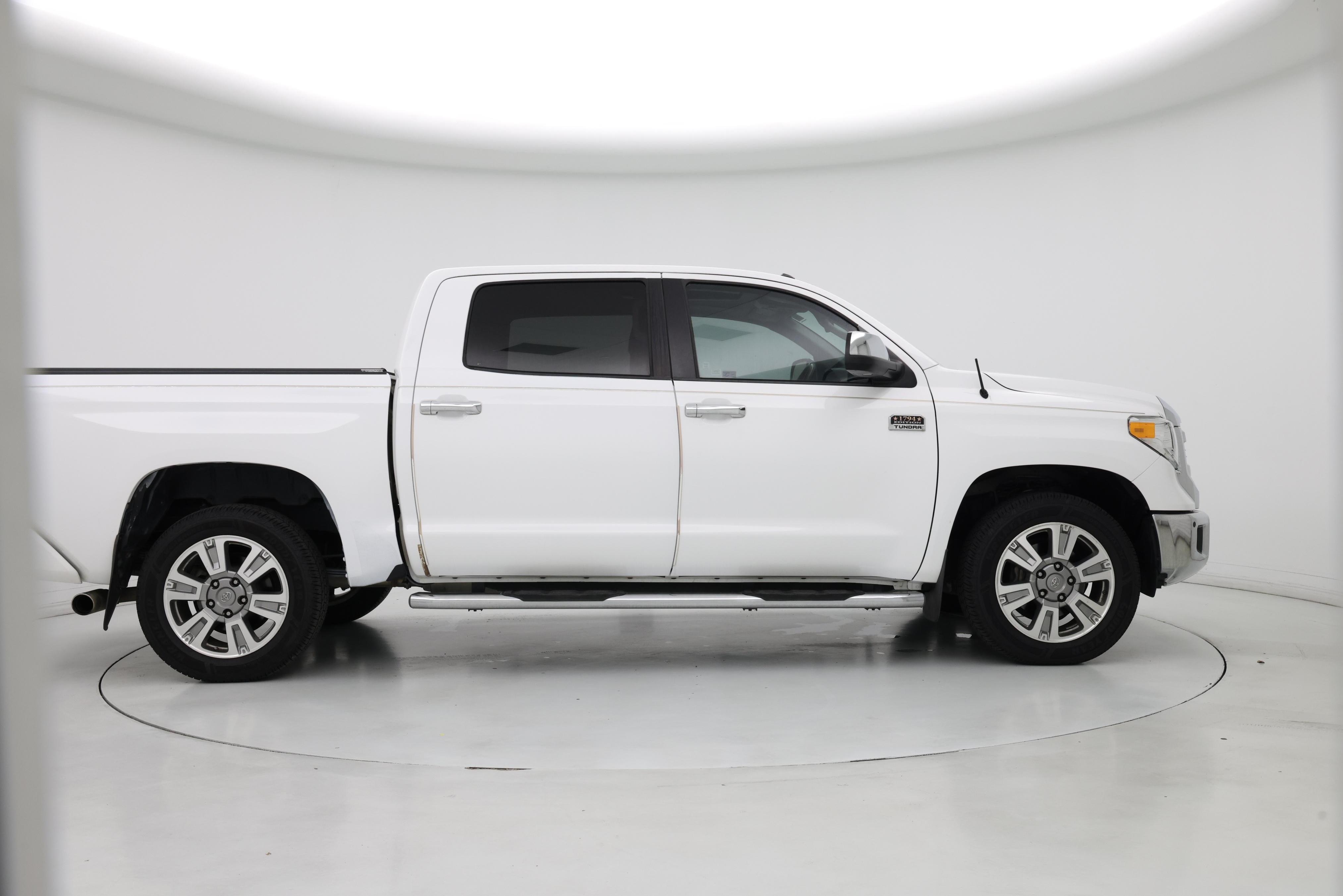 Thumbnail: 2014 Toyota Tundra - 7