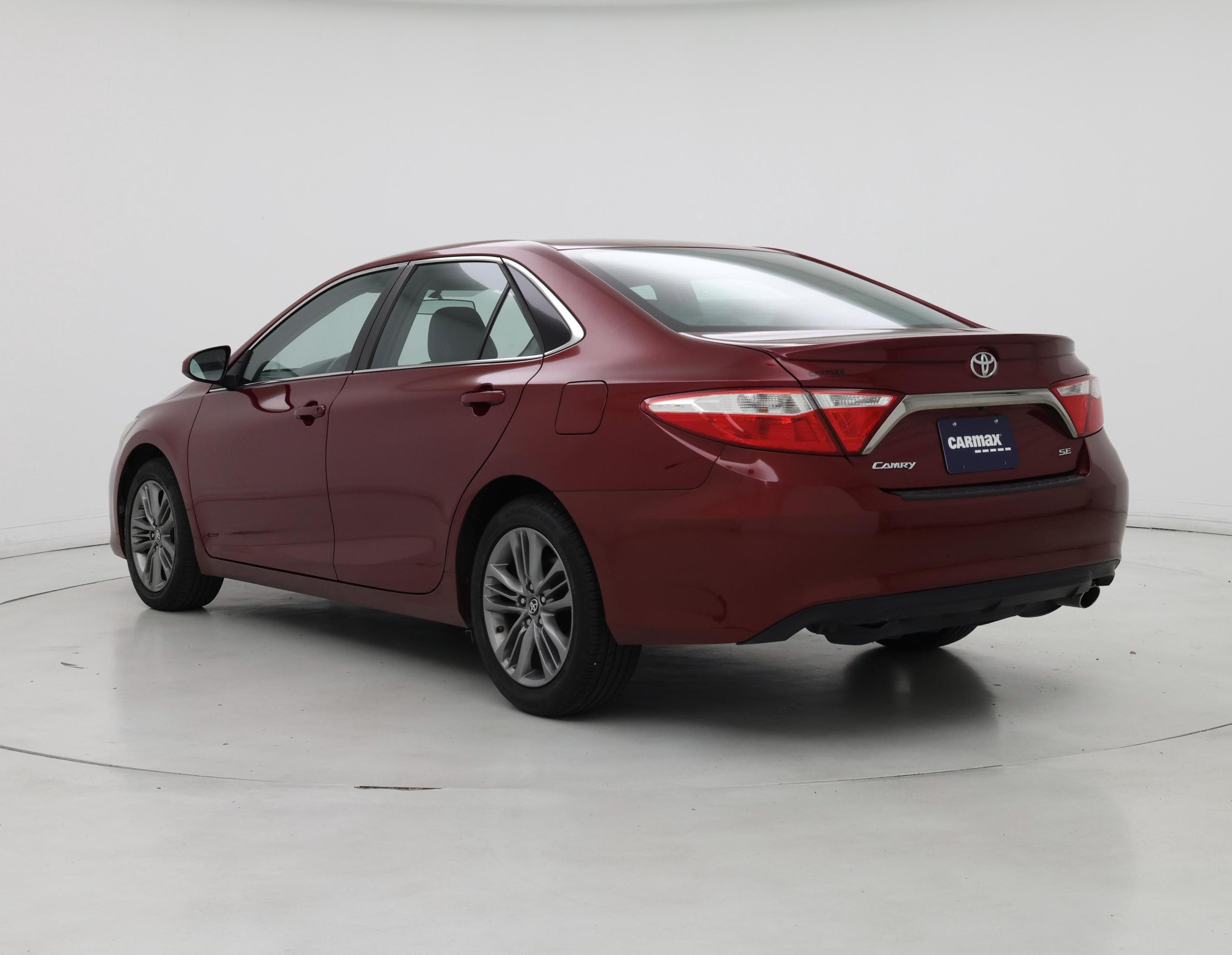 Thumbnail: 2016 Toyota Camry - 2