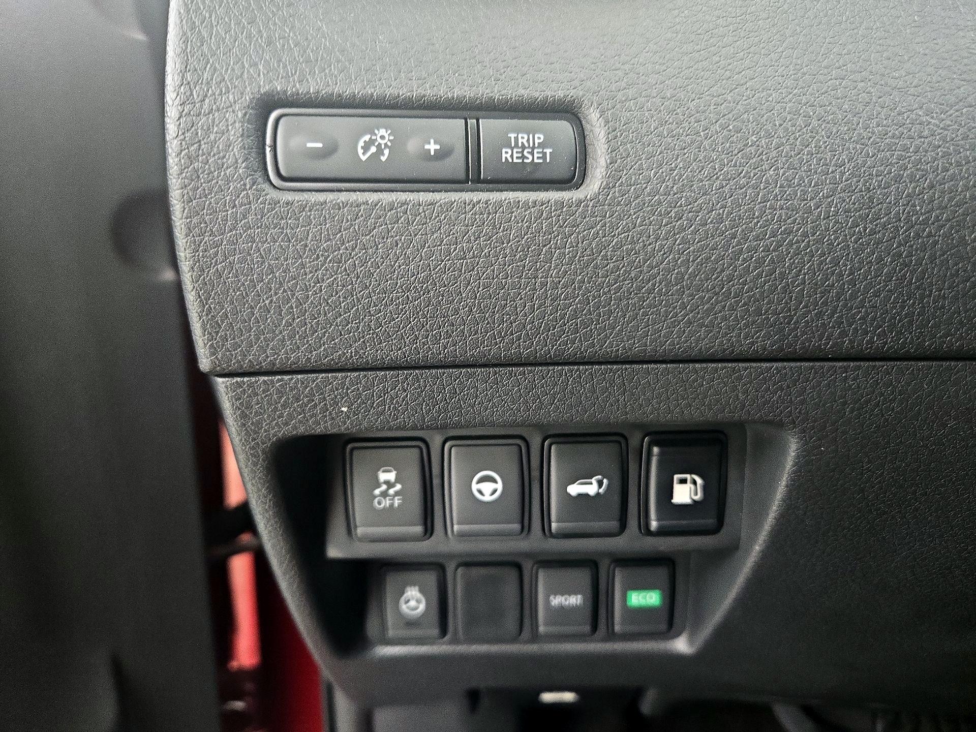 Thumbnail: 2019 Nissan Rogue - 13