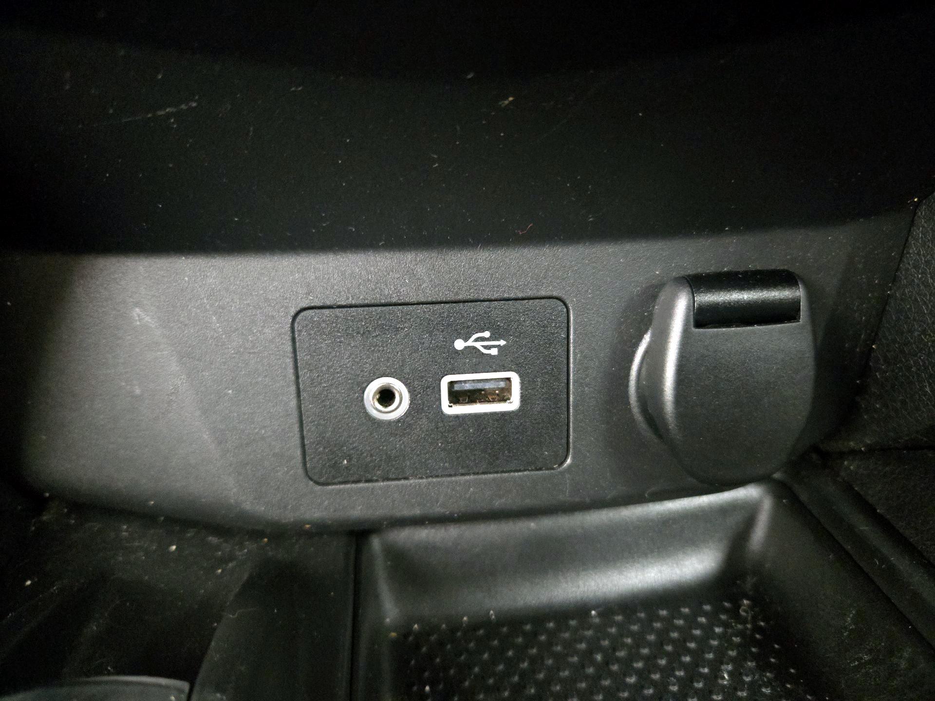 Thumbnail: 2019 Nissan Rogue - 19