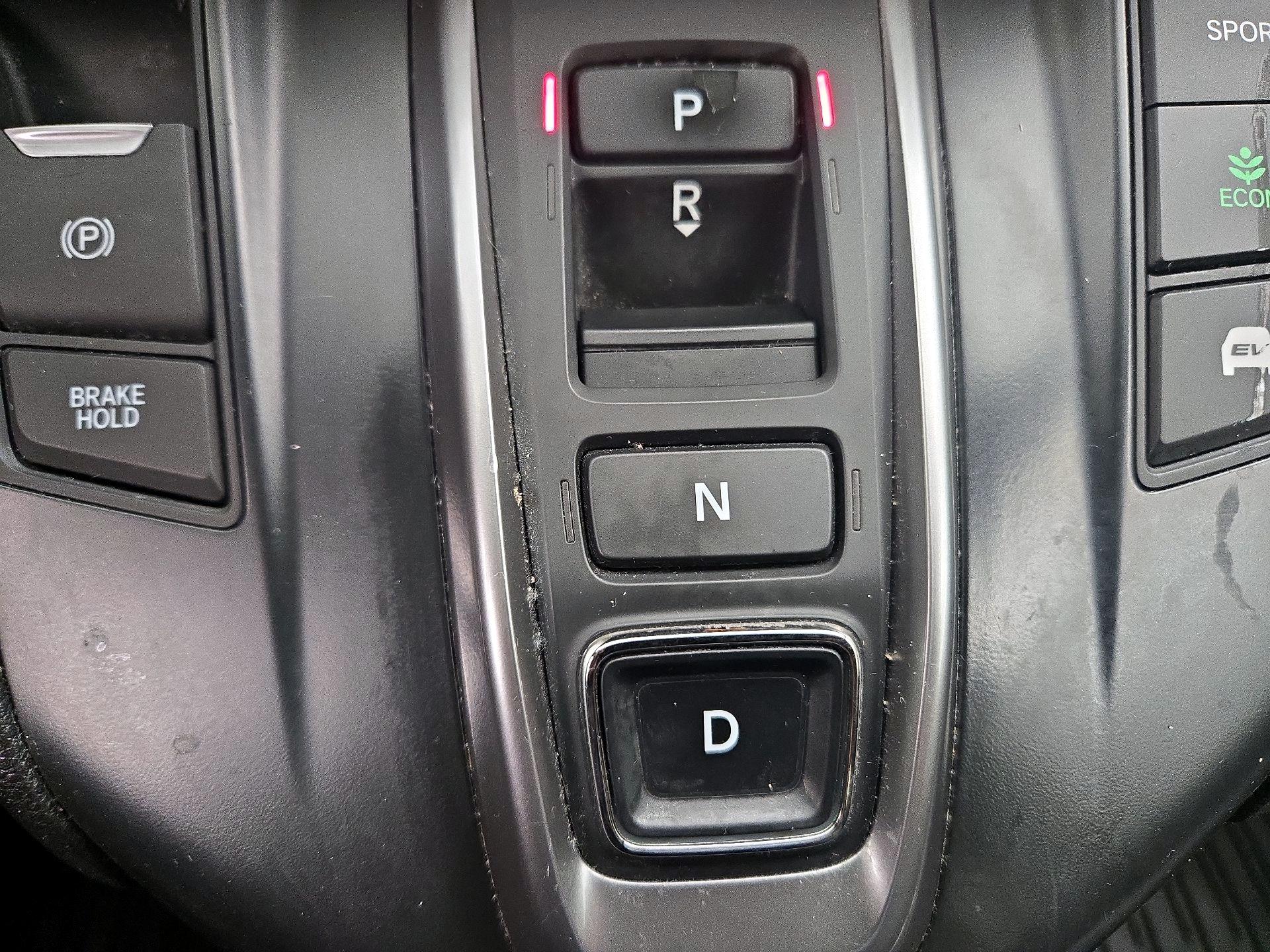 Thumbnail: 2021 Honda CR-V - 17