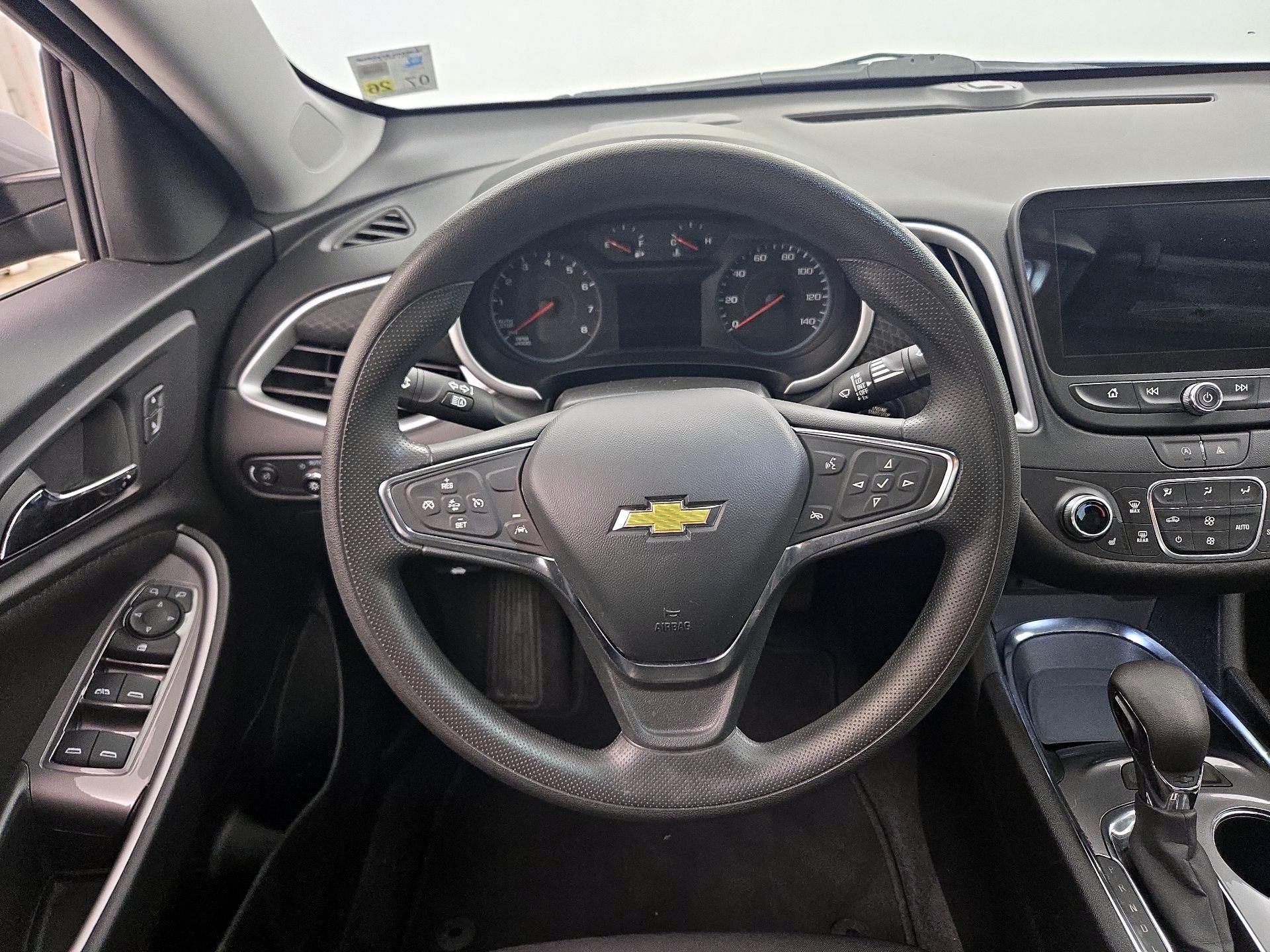 Thumbnail: 2024 Chevrolet Malibu - 10