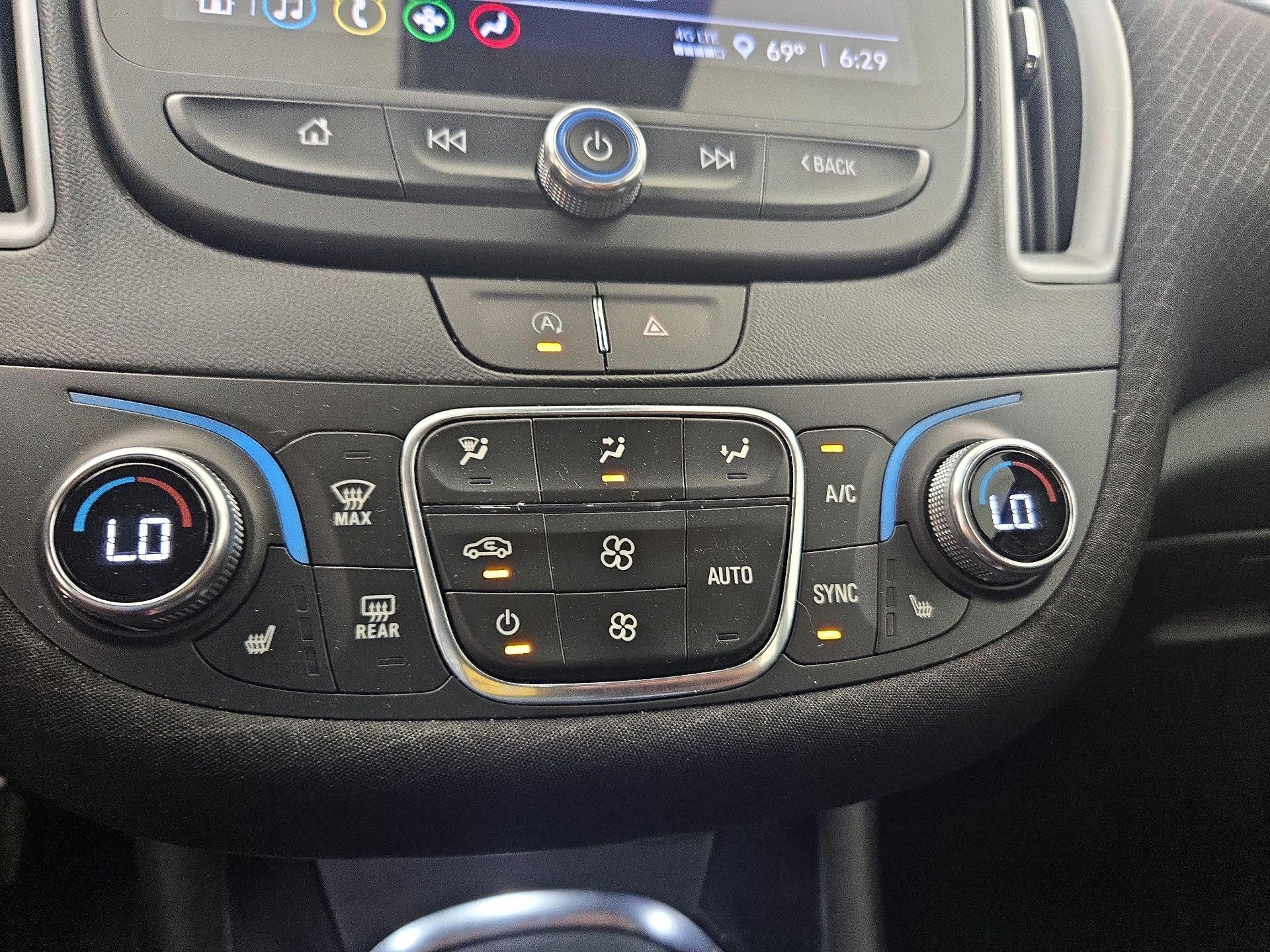 Thumbnail: 2024 Chevrolet Malibu - 16