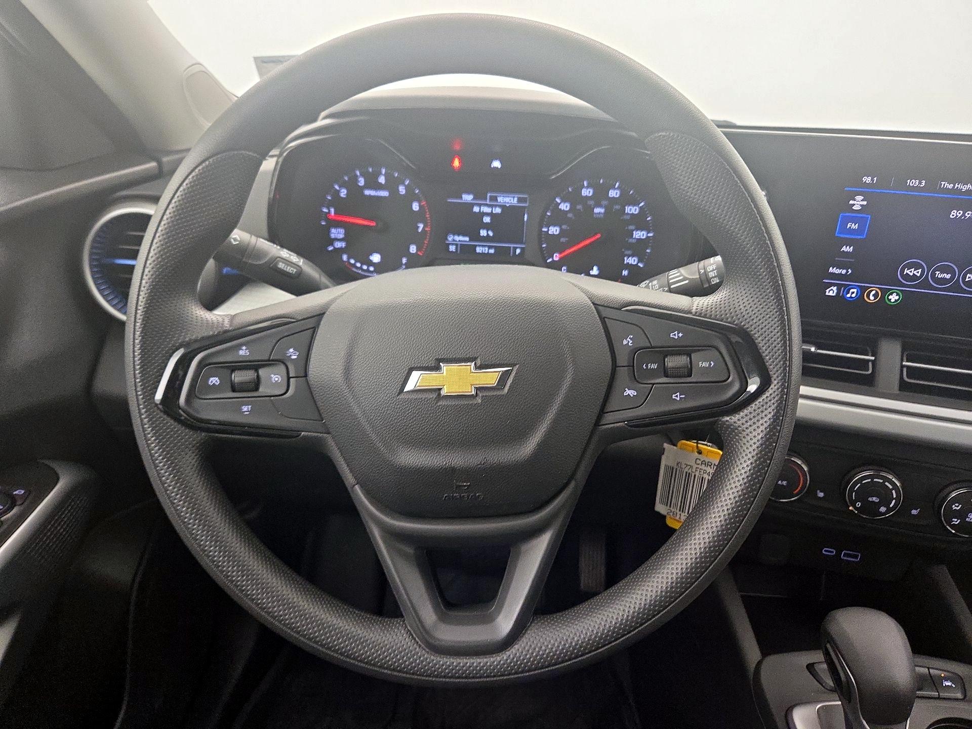 Thumbnail: 2025 Chevrolet Trax - 10