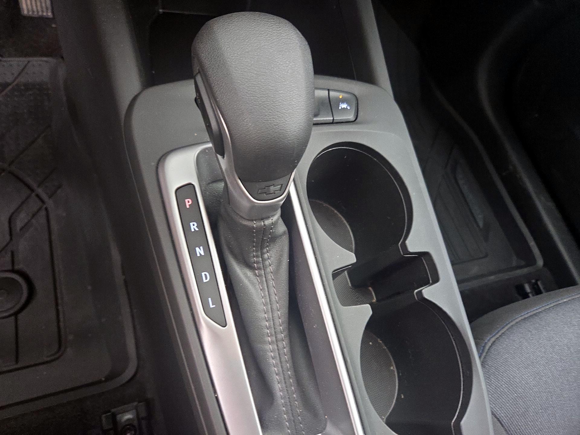 Thumbnail: 2025 Chevrolet Trax - 17