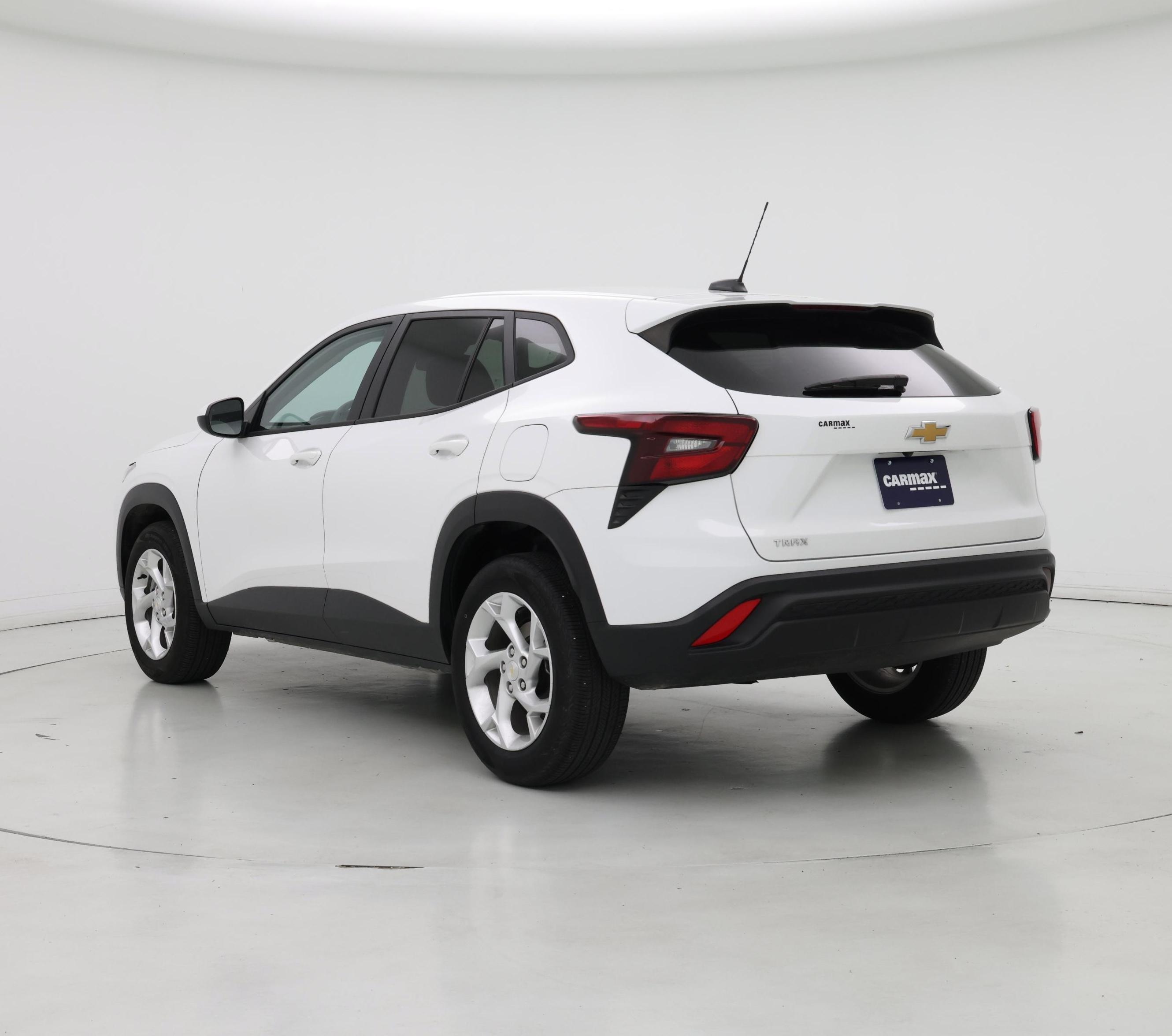 Thumbnail: 2025 Chevrolet Trax - 2