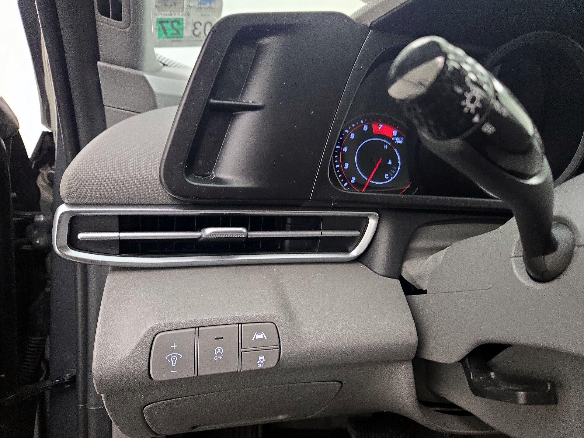 Thumbnail: 2023 Hyundai Elantra - 13