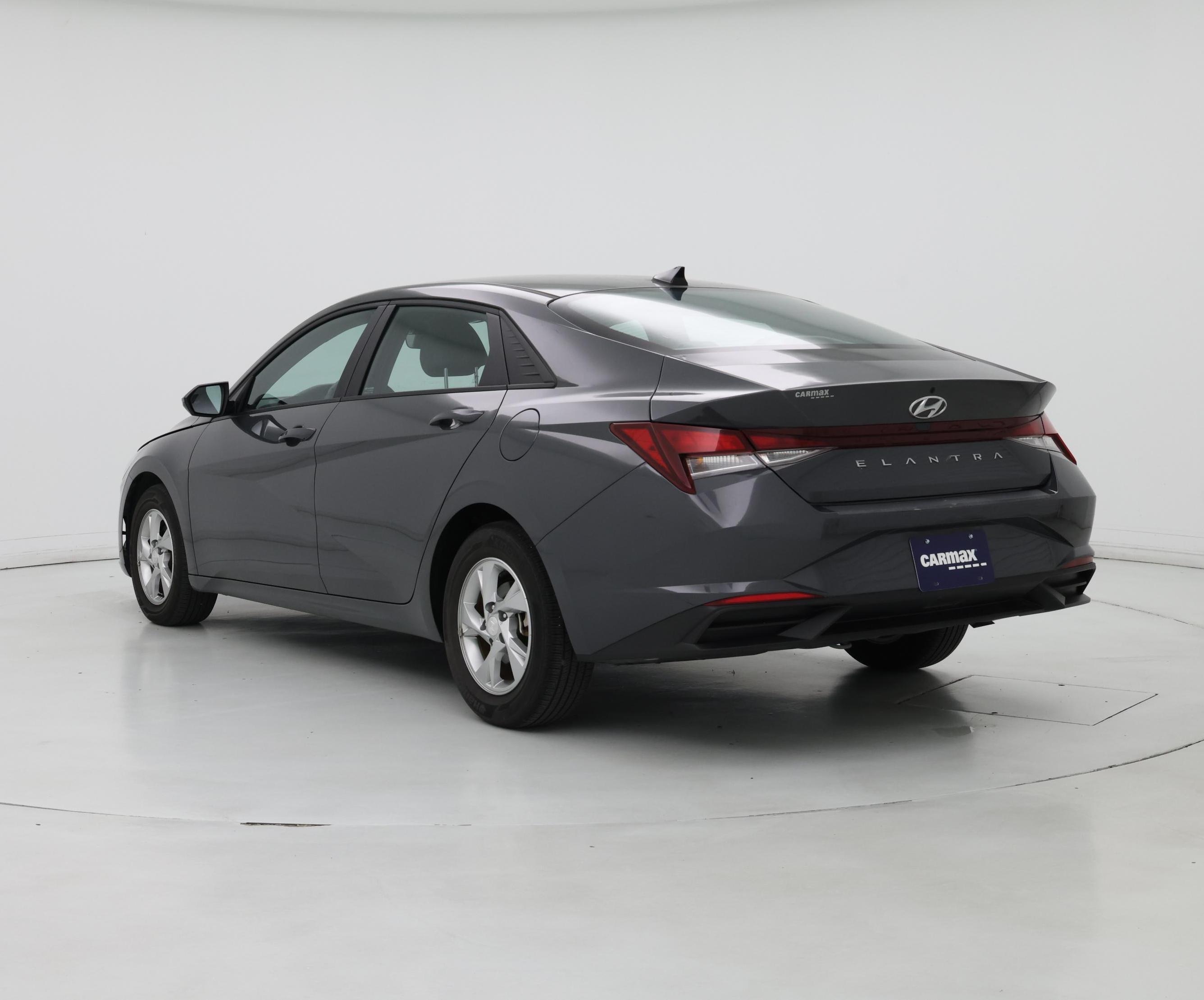 Thumbnail: 2023 Hyundai Elantra - 2