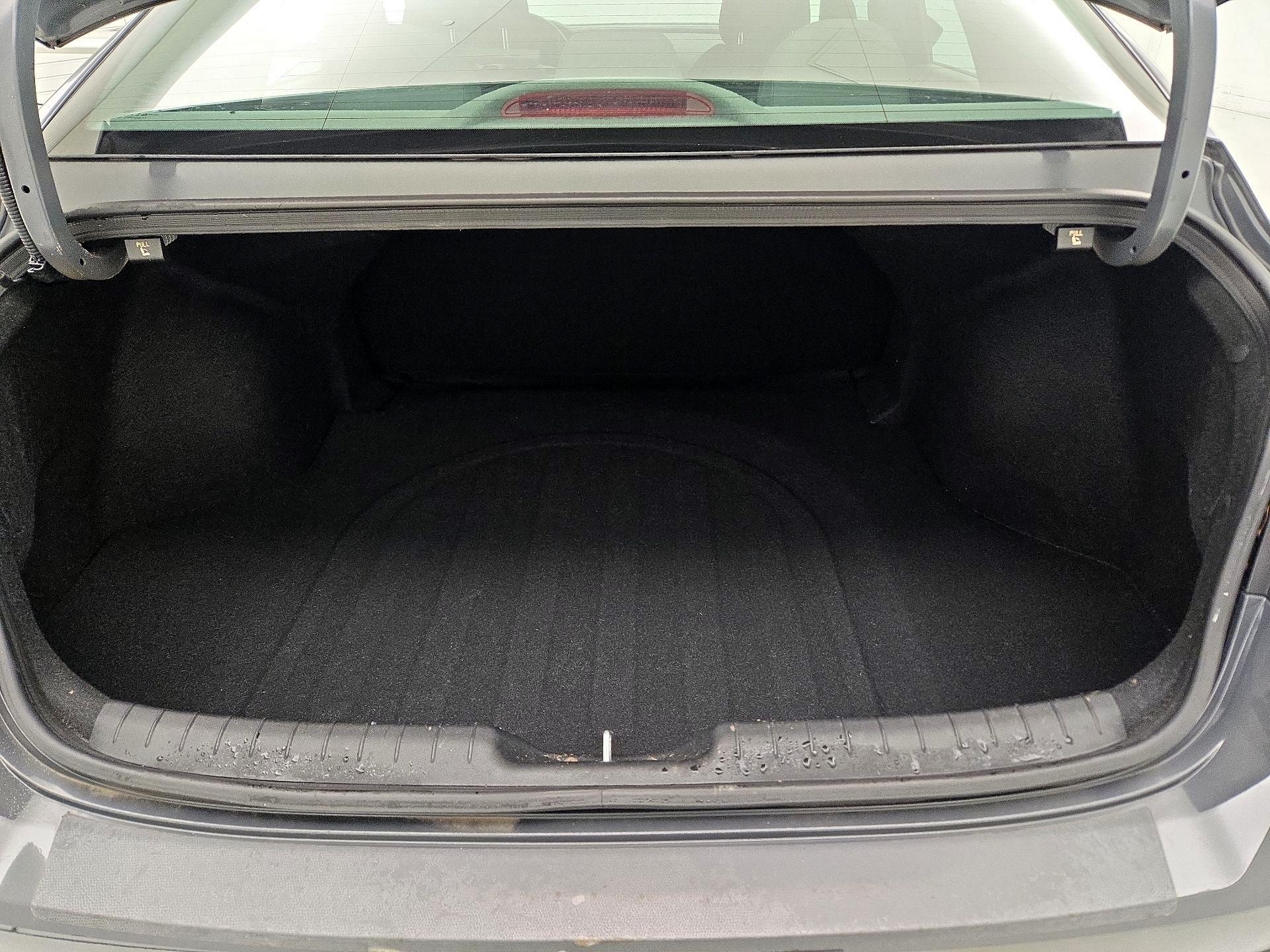 Thumbnail: 2023 Hyundai Elantra - 20