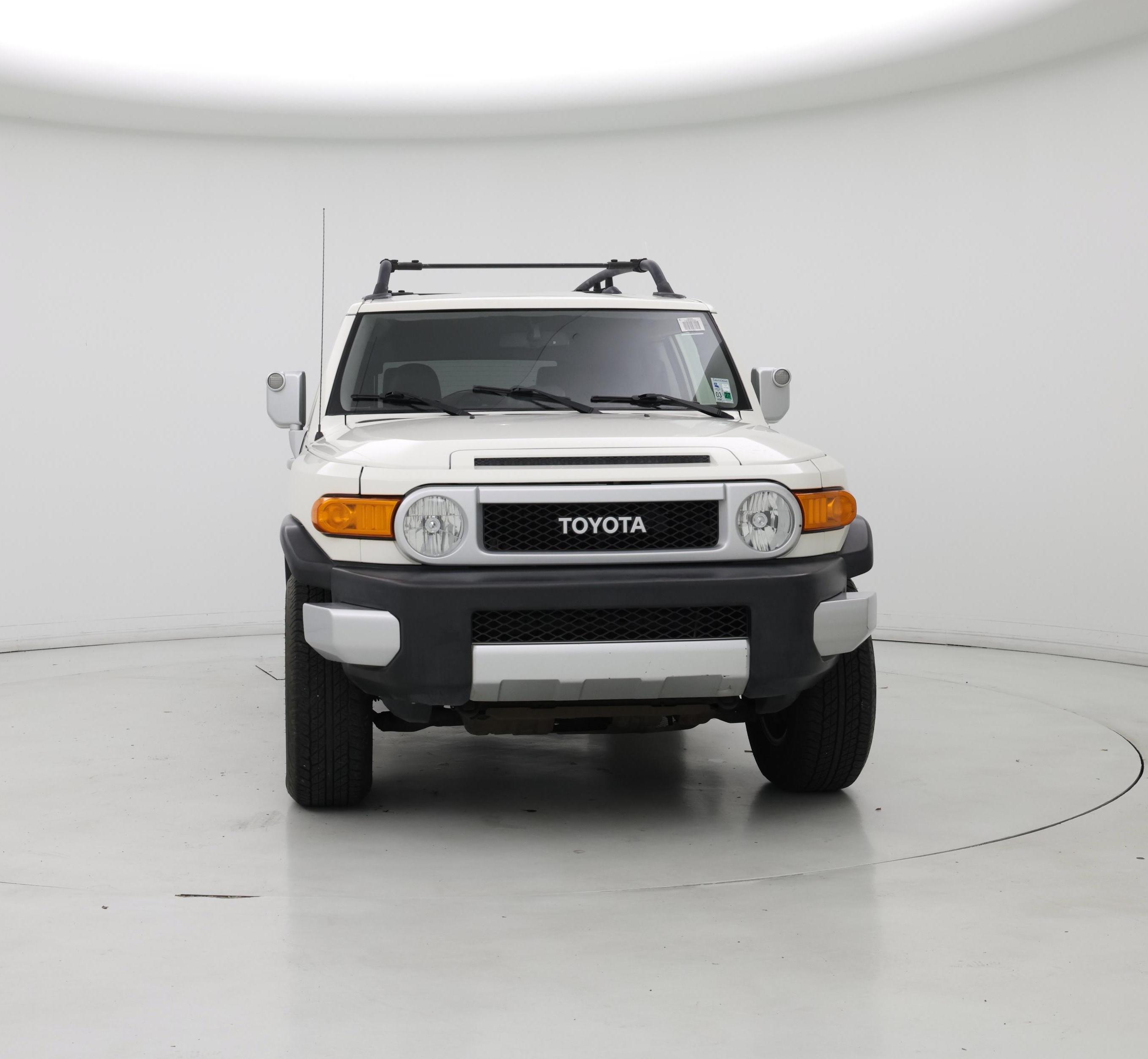 Thumbnail: 2014 Toyota FJ Cruiser - 5