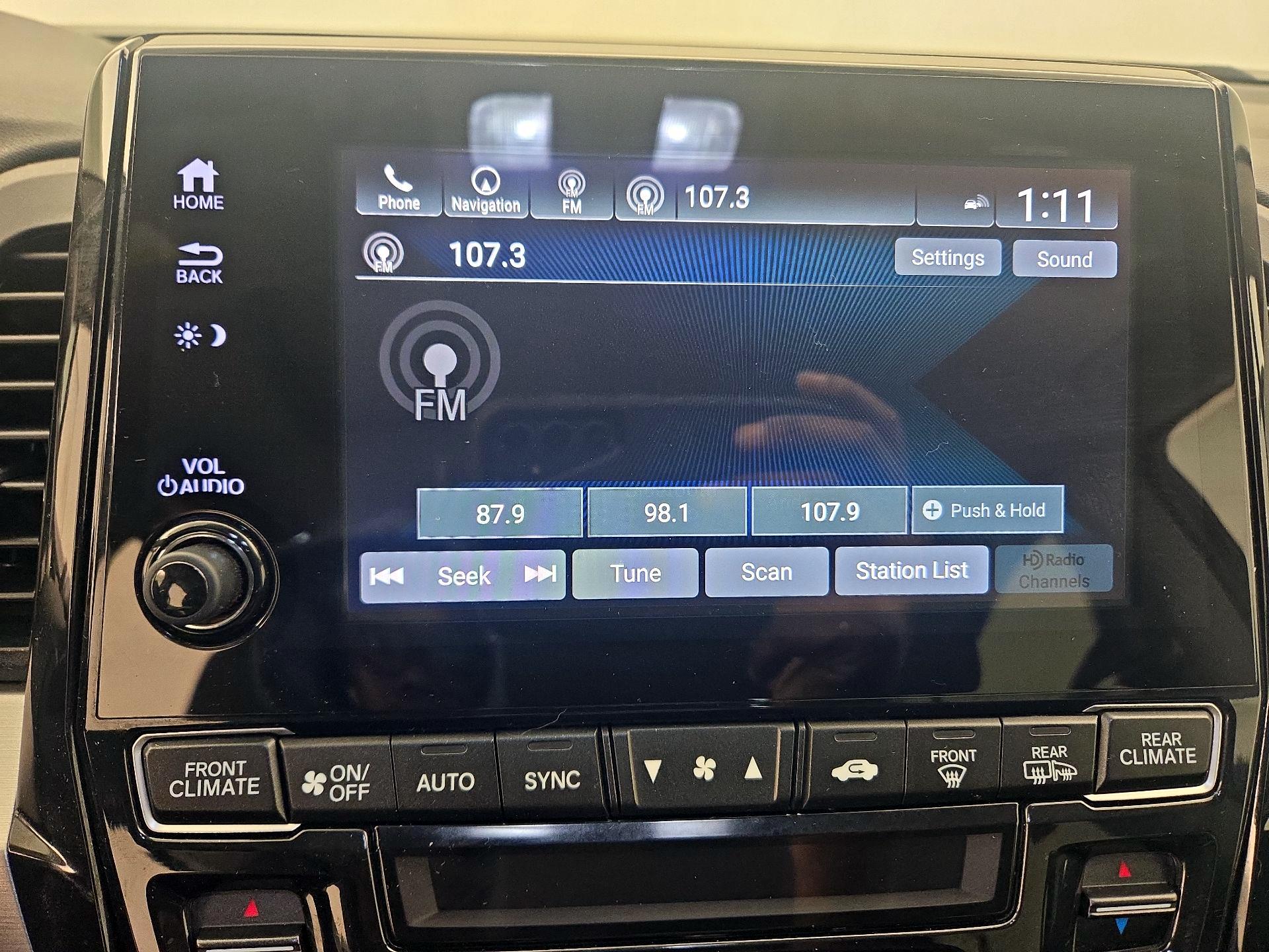 Thumbnail: 2018 Honda Odyssey - 16