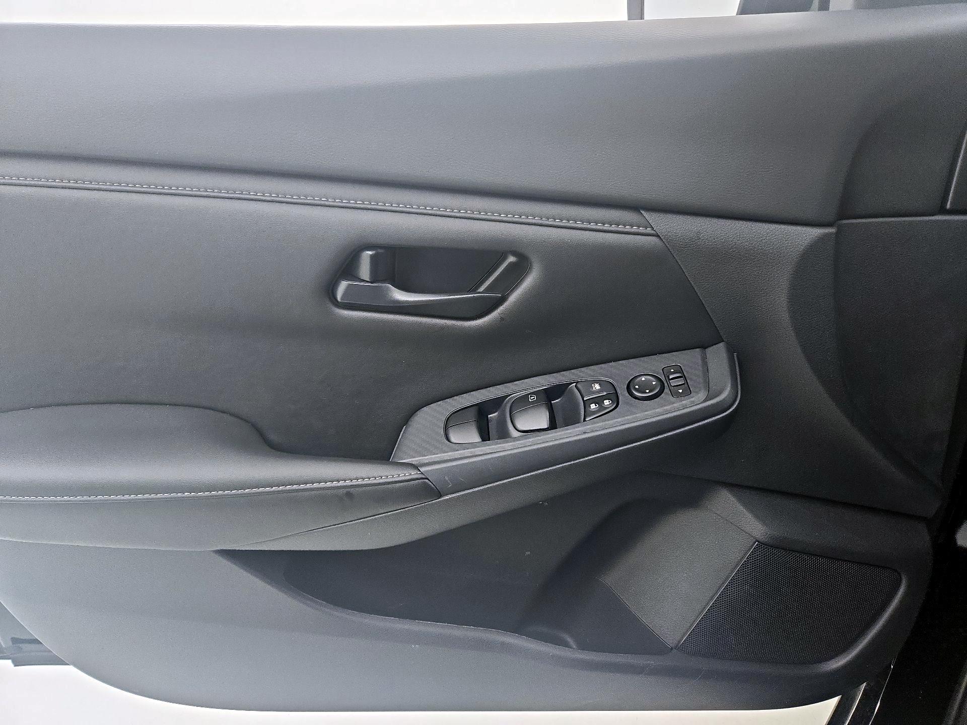 Thumbnail: 2025 Nissan Sentra - 12