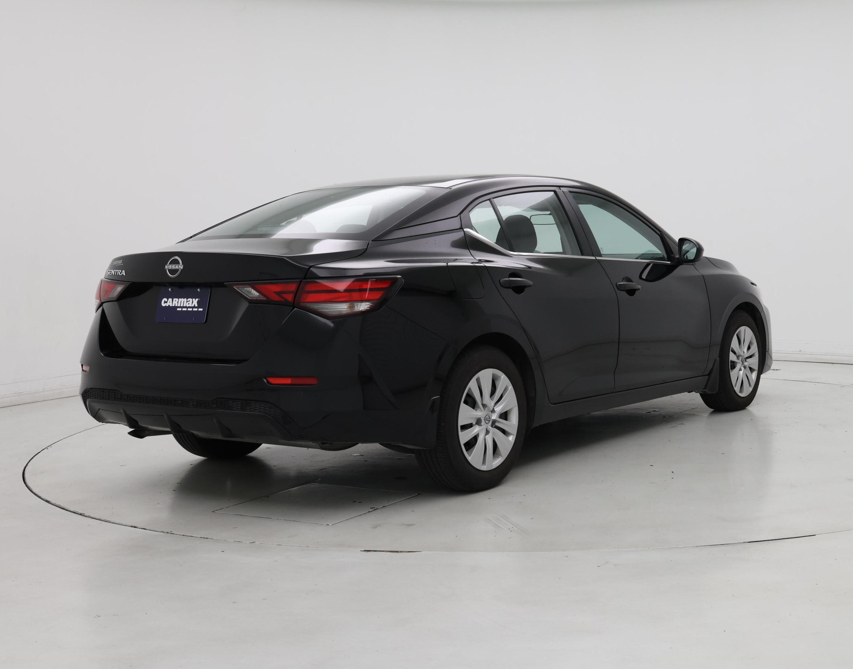 Thumbnail: 2025 Nissan Sentra - 8