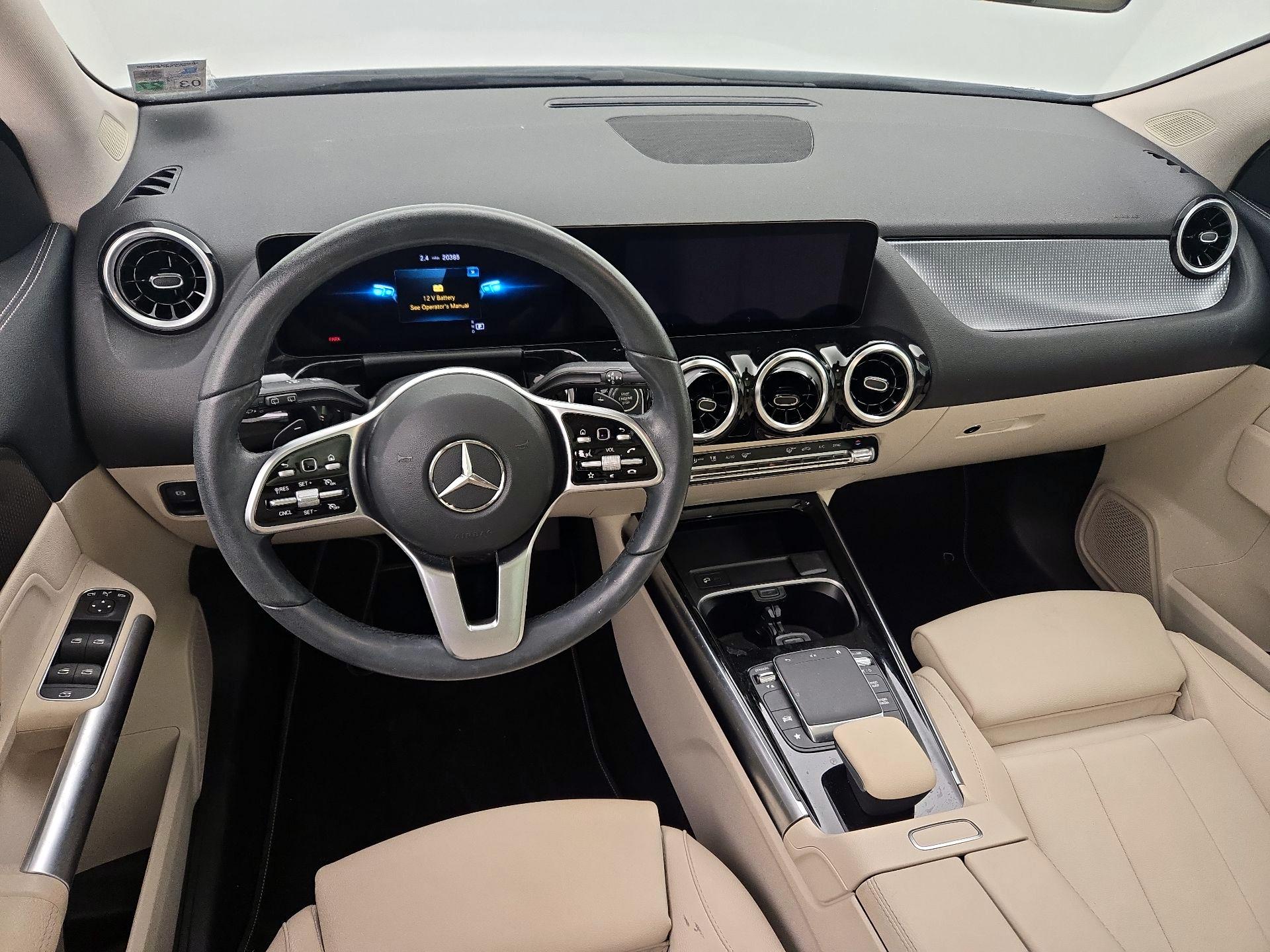 Thumbnail: 2023 Mercedes-Benz GLA - 9