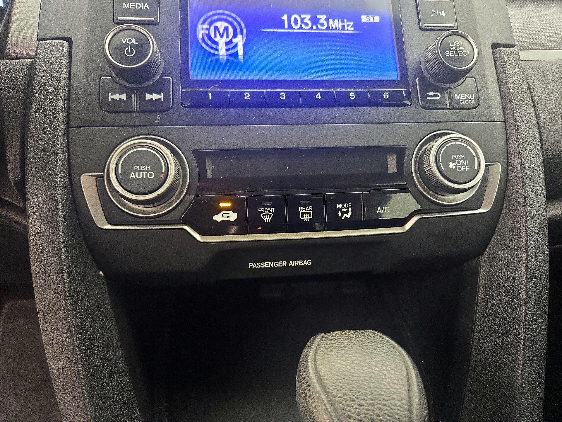 Thumbnail: 2017 Honda Civic - 16