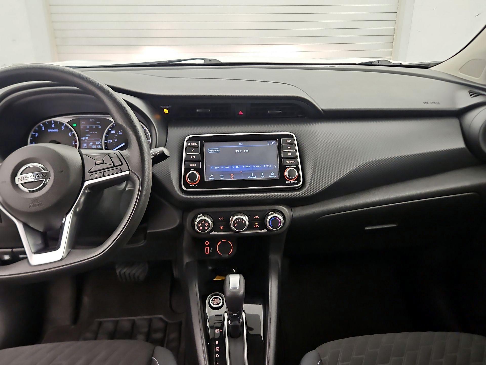 Thumbnail: 2021 Nissan Kicks - 9